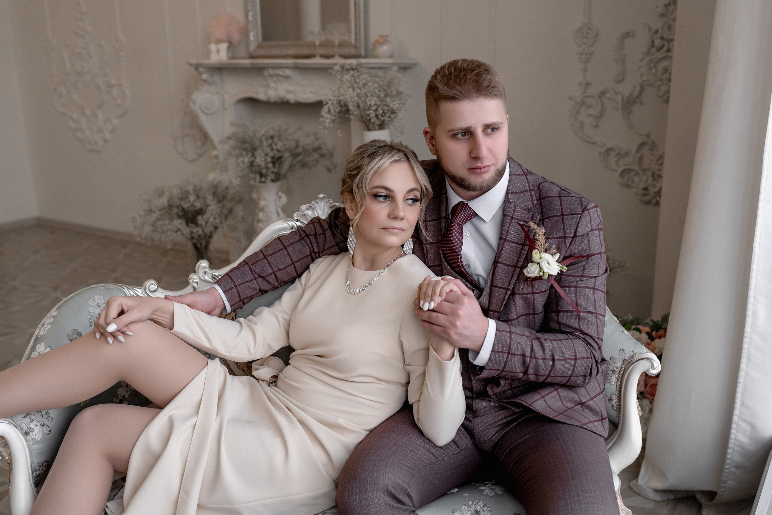 Свадебная фотосессия в студии. Фотограф Ким Наталья в Красноярске