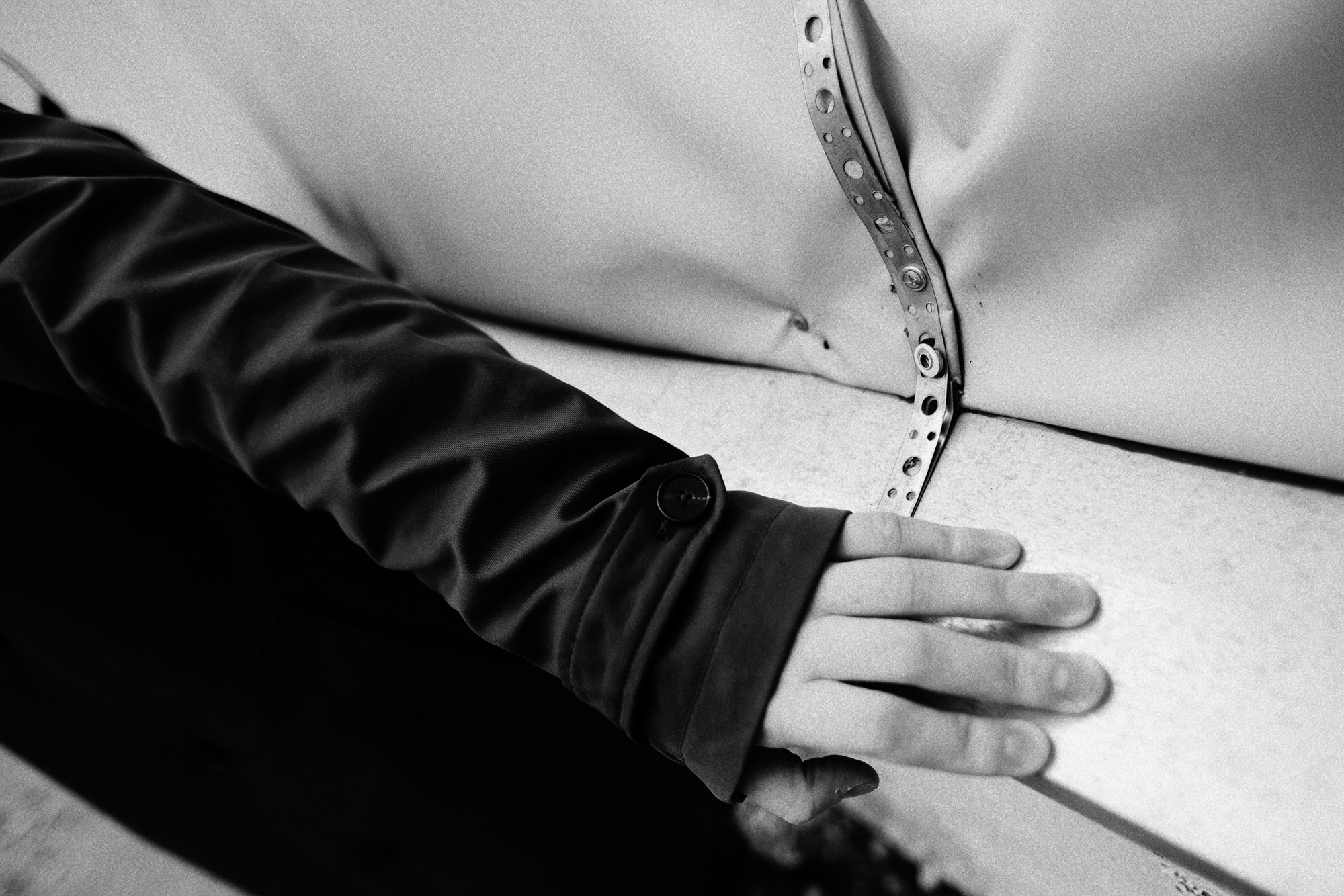 Фотограф Тюмень Дарья Мустафина — Мужская фотосессия на улицах Тюмени. Портретный фотограф Тюмень Дарья Мустафина