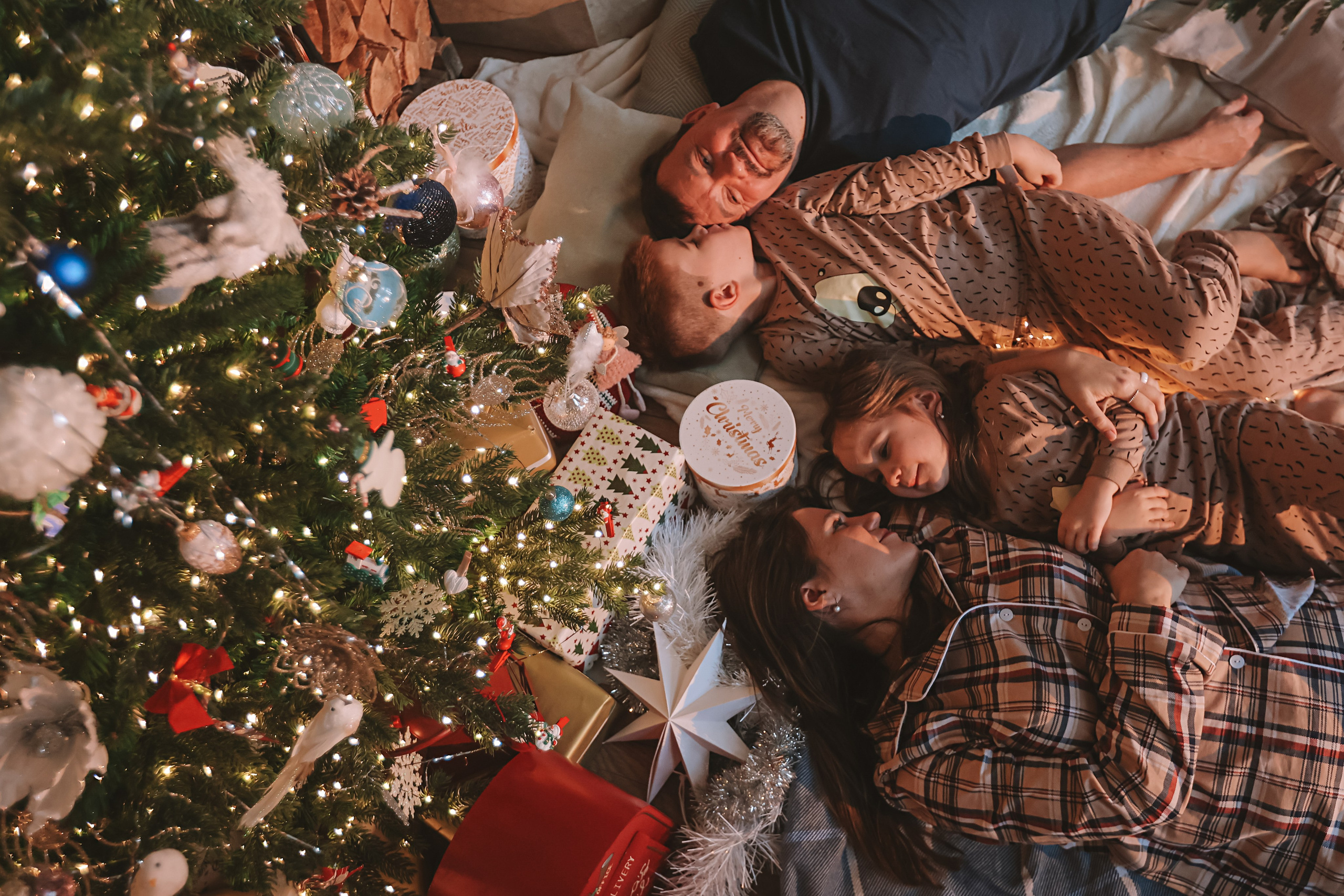 Новогодние традиции. Семейный фотограф Тюмень, фотограф на роды Салмина Мария