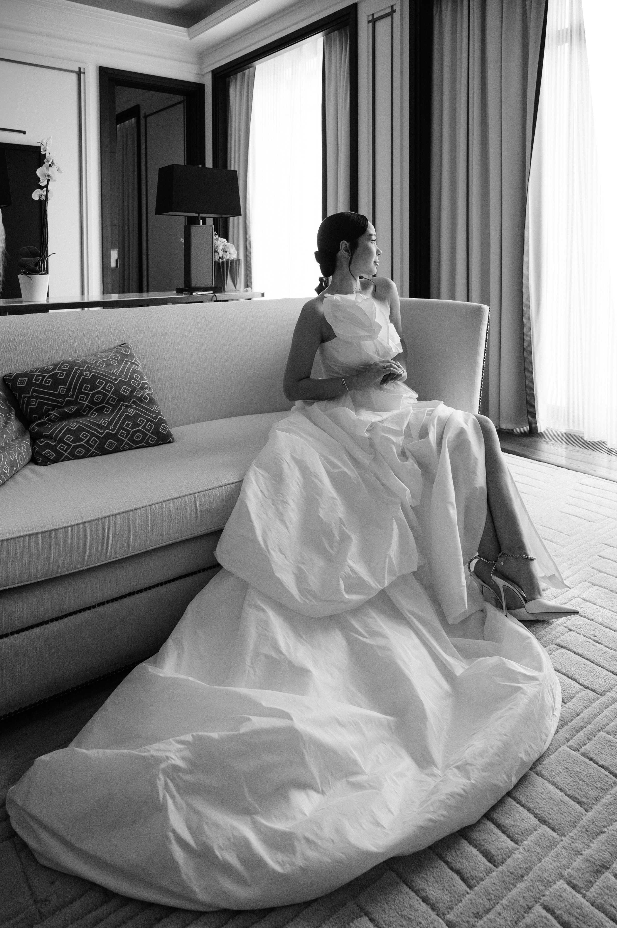 ANEL QYZ UZATU. HOME