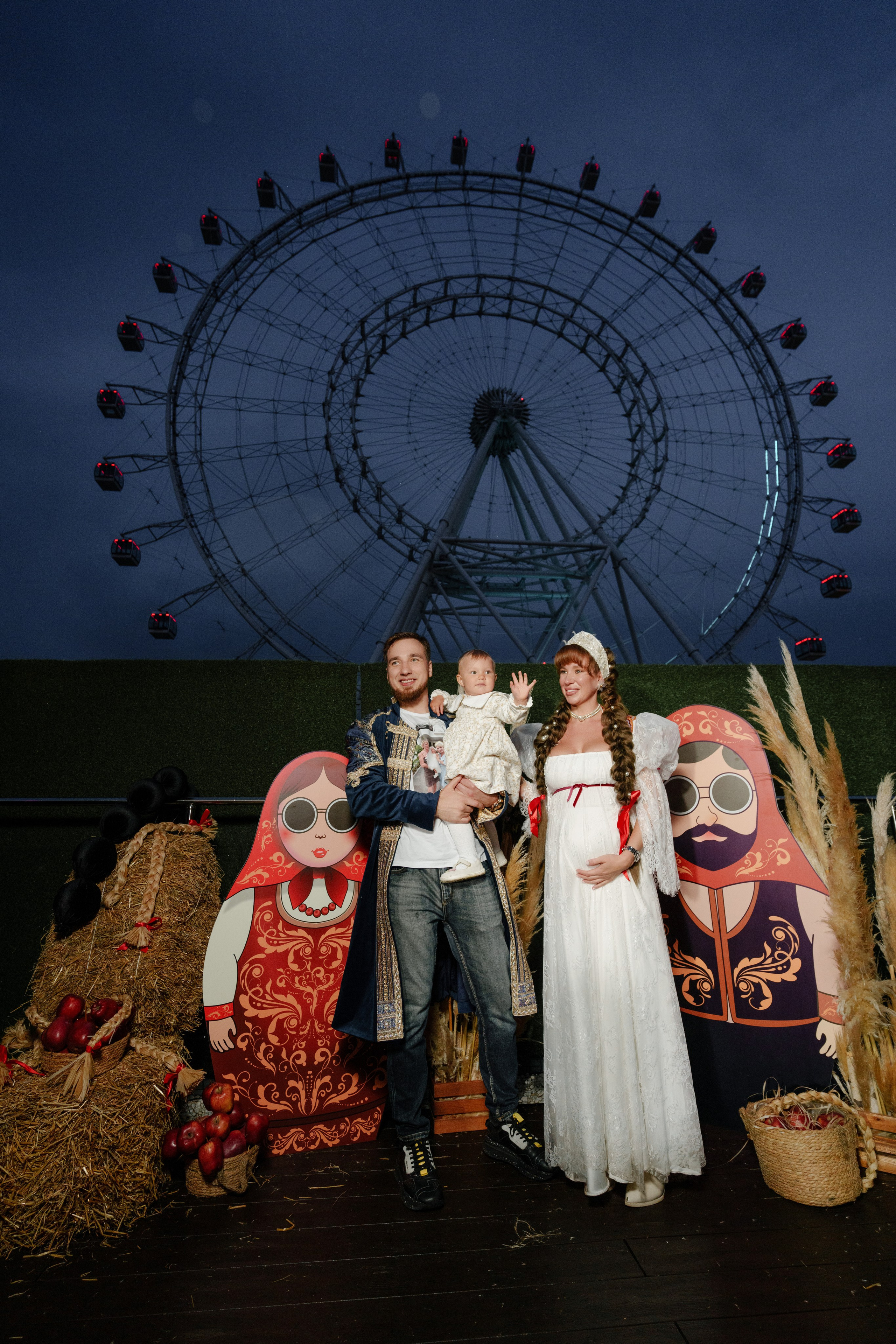 Репортажный фотограф на гендер пати в славянском стиле в Москве. Репортажный фотограф Москва Сергей Дружинин