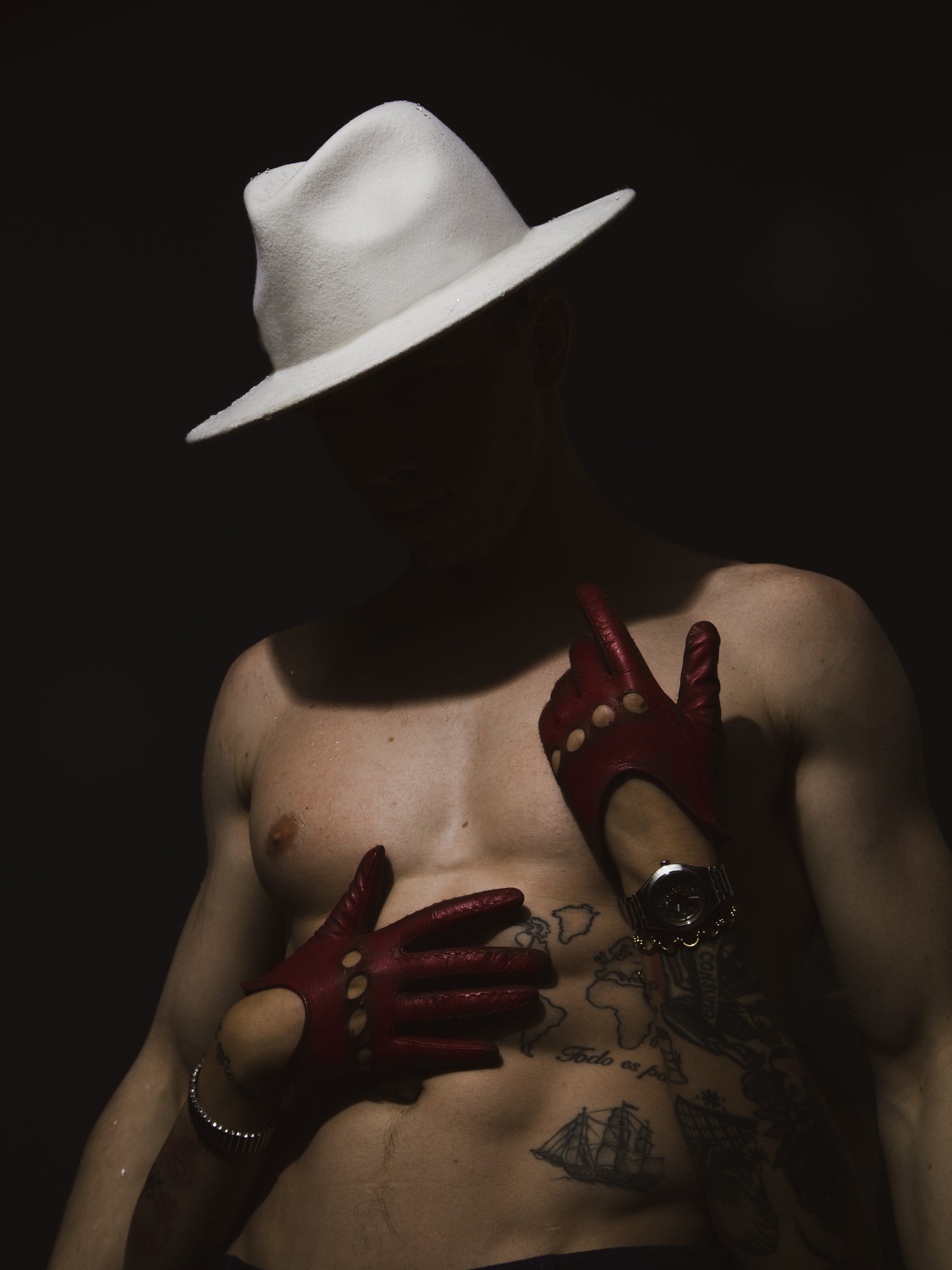 Hats. Alyona Pukhanova — photographer, stylist, 3d designer, artist — Tbilisi, Georgia