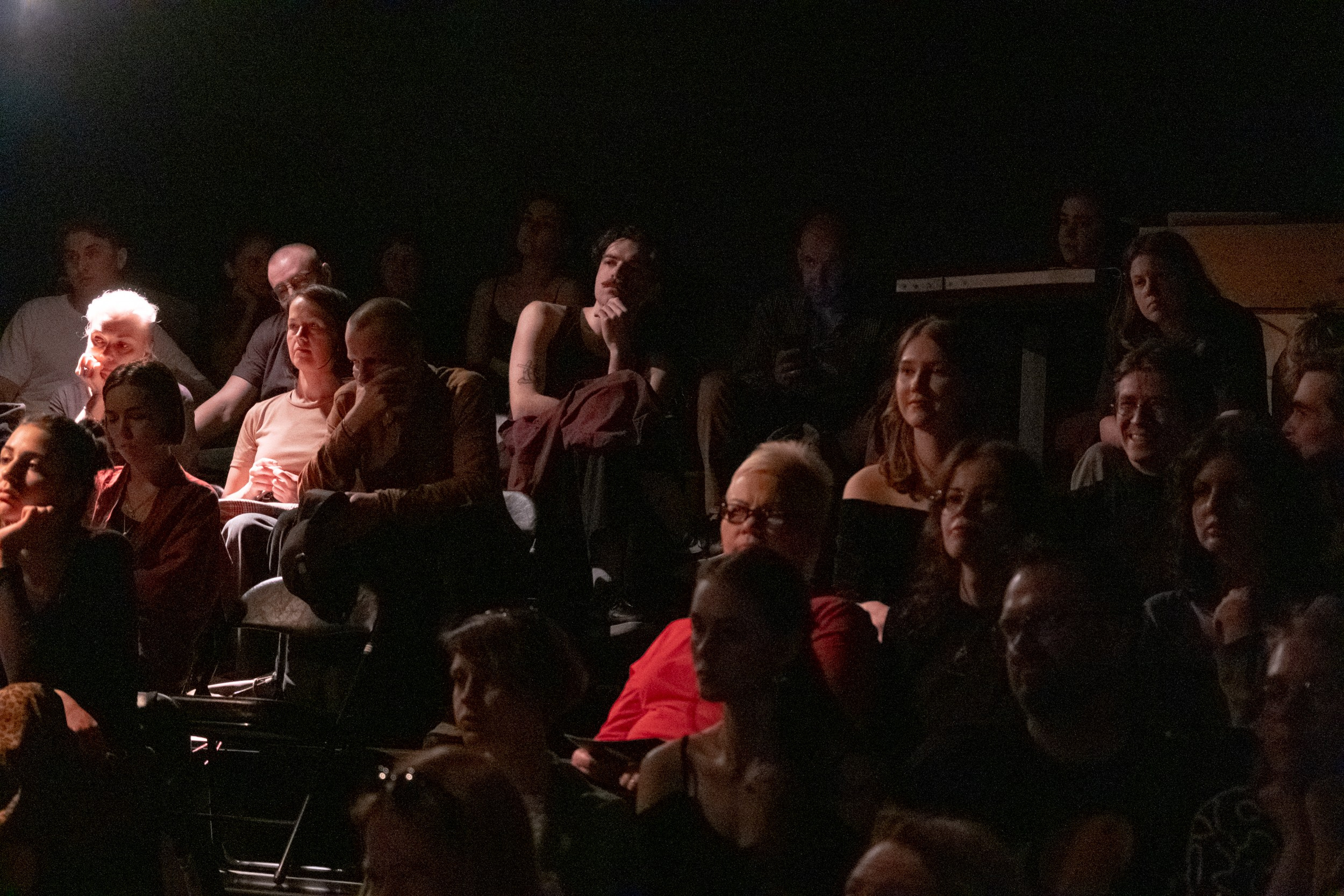 Читки каких-то там драматургов. Фотограф в Санкт-Петербурге и Москве Юлия Паршакова