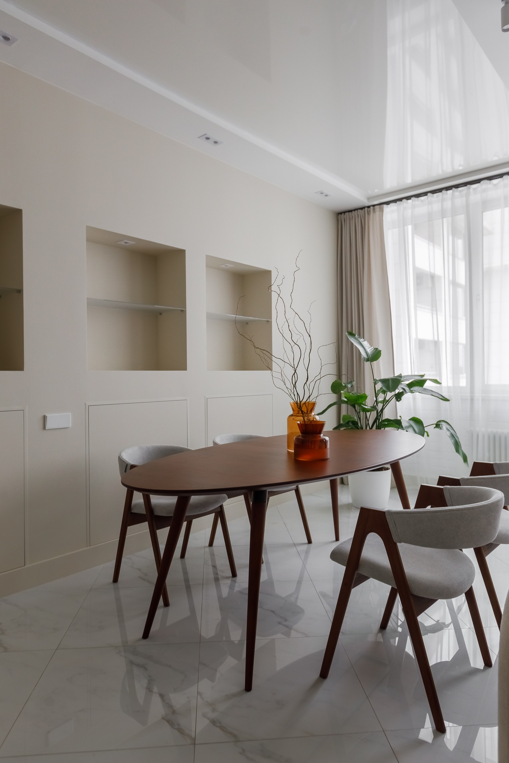 Бежевая квартира в Аэробусе. Интерьерный фотограф в Москве Роман Потапов