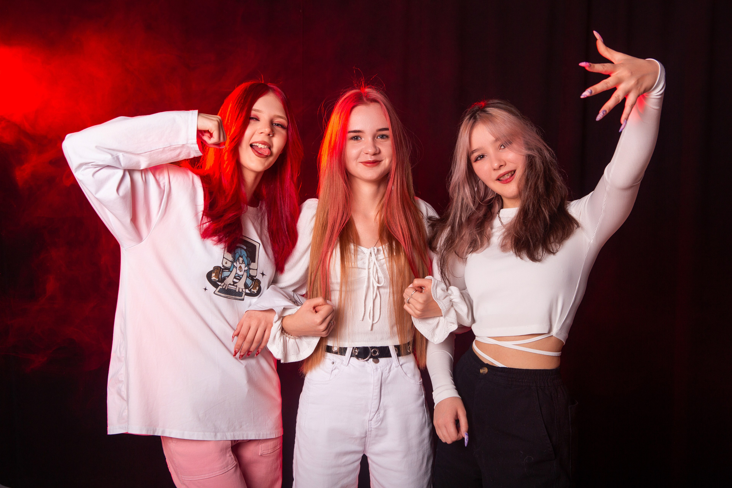 ФОТОСЕССИЯ С ЦВЕТНЫМ СВЕТОМ. ТВОЙ АЛЬБОМ / ТВОИ ПРАВИЛА