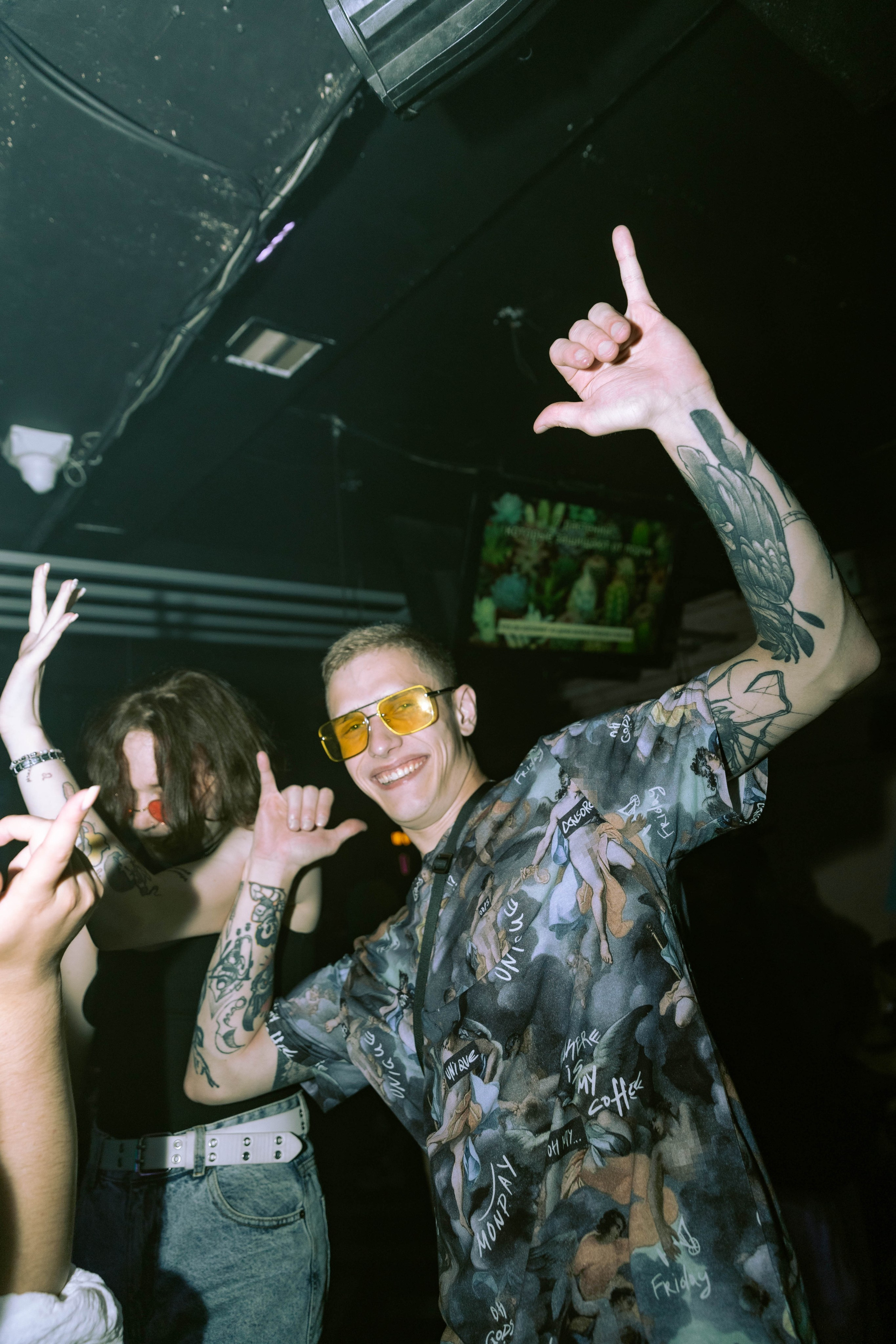 Mishka-bar 4. _Carpe diem_