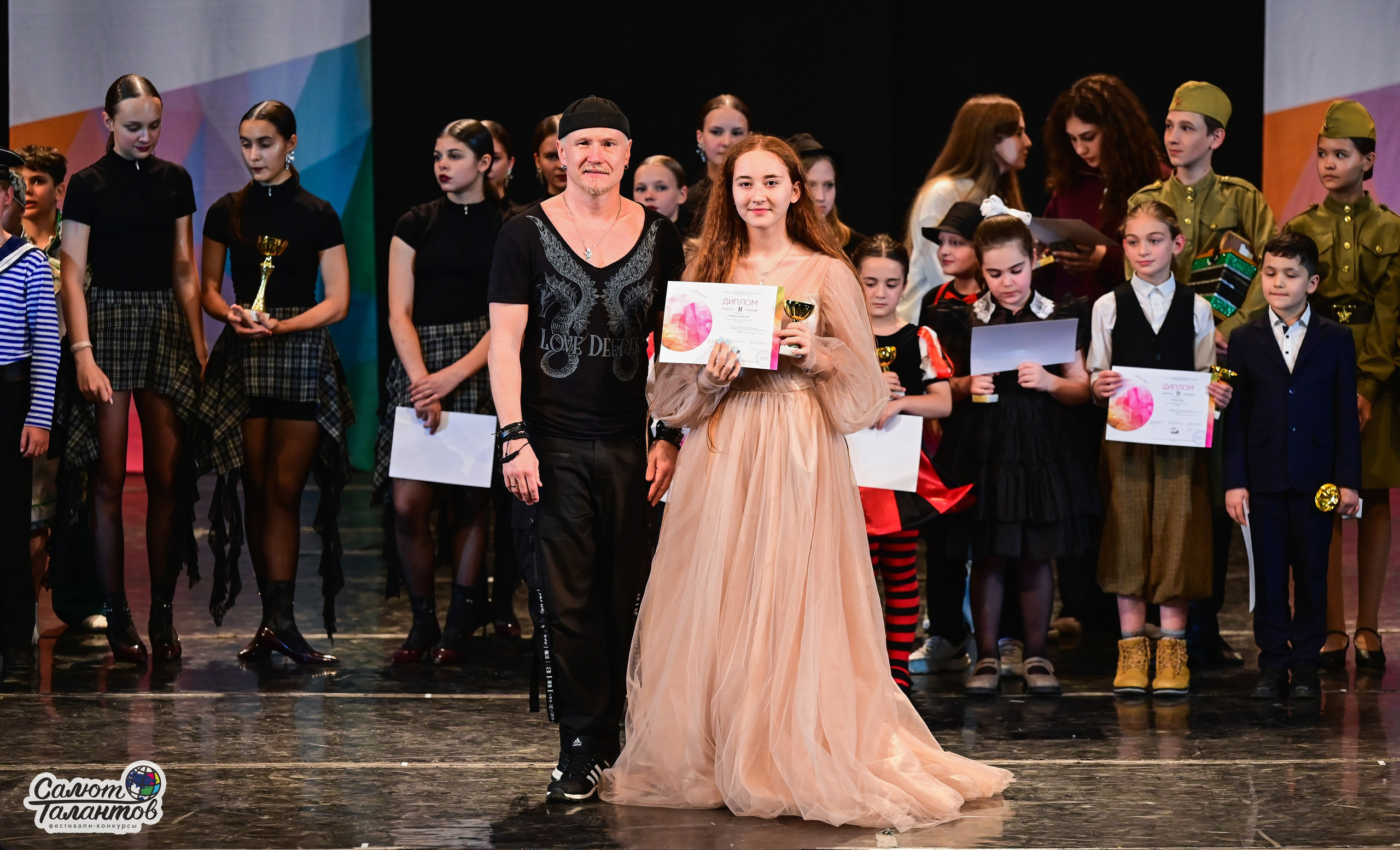 14.06.2025 «Салют Талантов» 41-й Международный фестиваль-конкурс «МОСКВА ВЕРИТ ТАЛАНТАМ» г. Москва. Медиастудия Фото Концепт