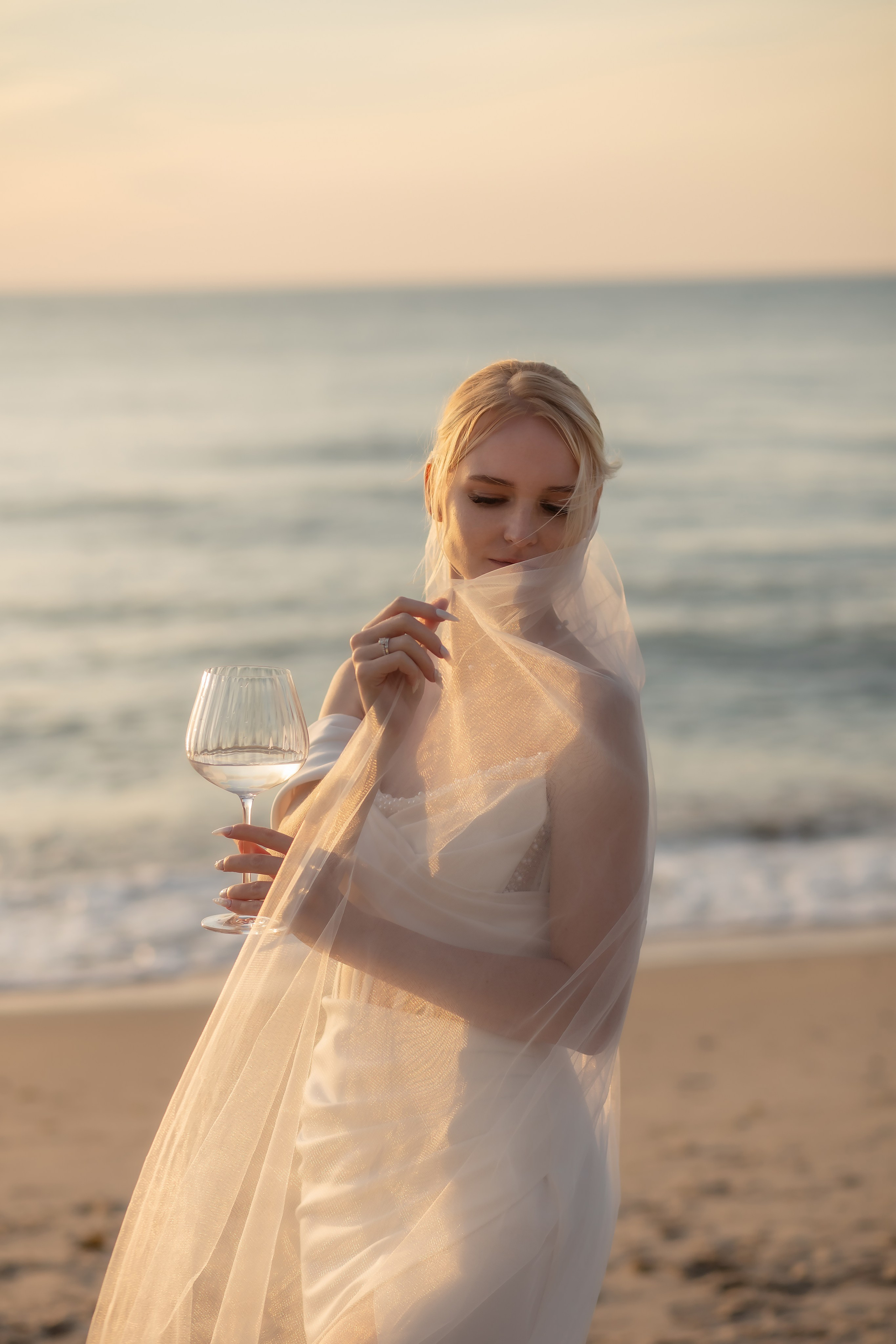 Александра и Влад. На закате. Фотограф в Калининграде Решетникова Алина