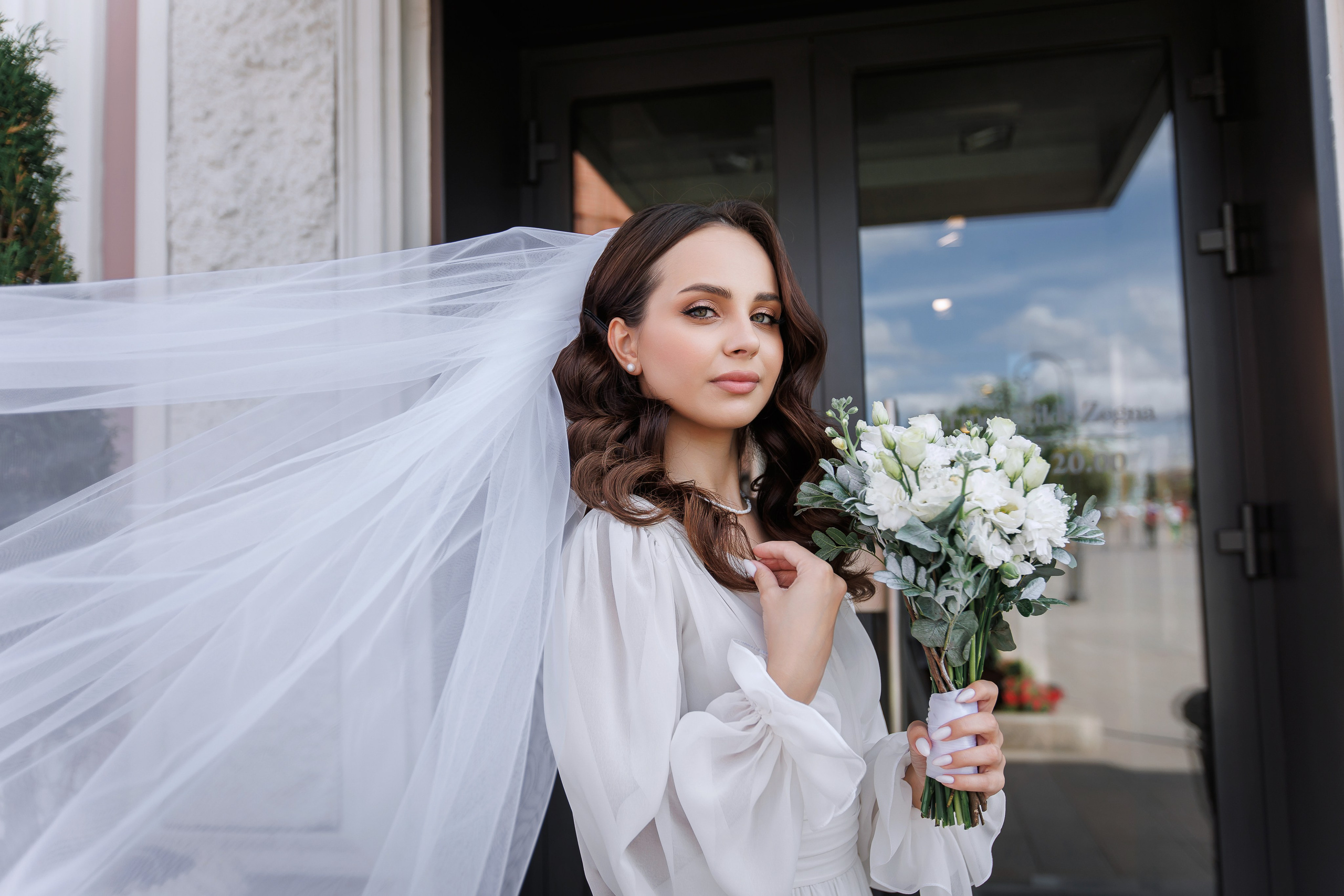 Екатерина и Денис. Свадебный фотограф в Омске Яна Савина