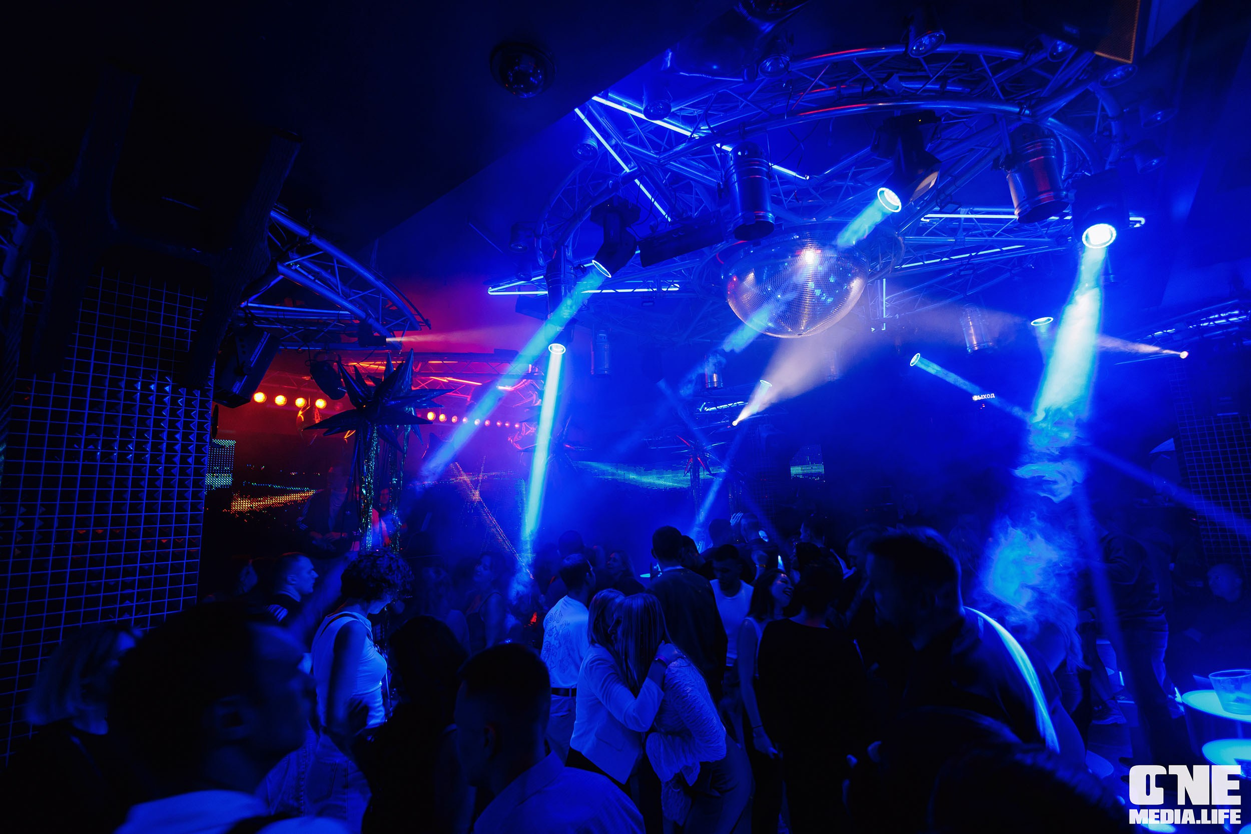 Фоторепортаж из РК Планета. One Media Life: фоторепортажи, фотоотчеты с мероприятий и заведений