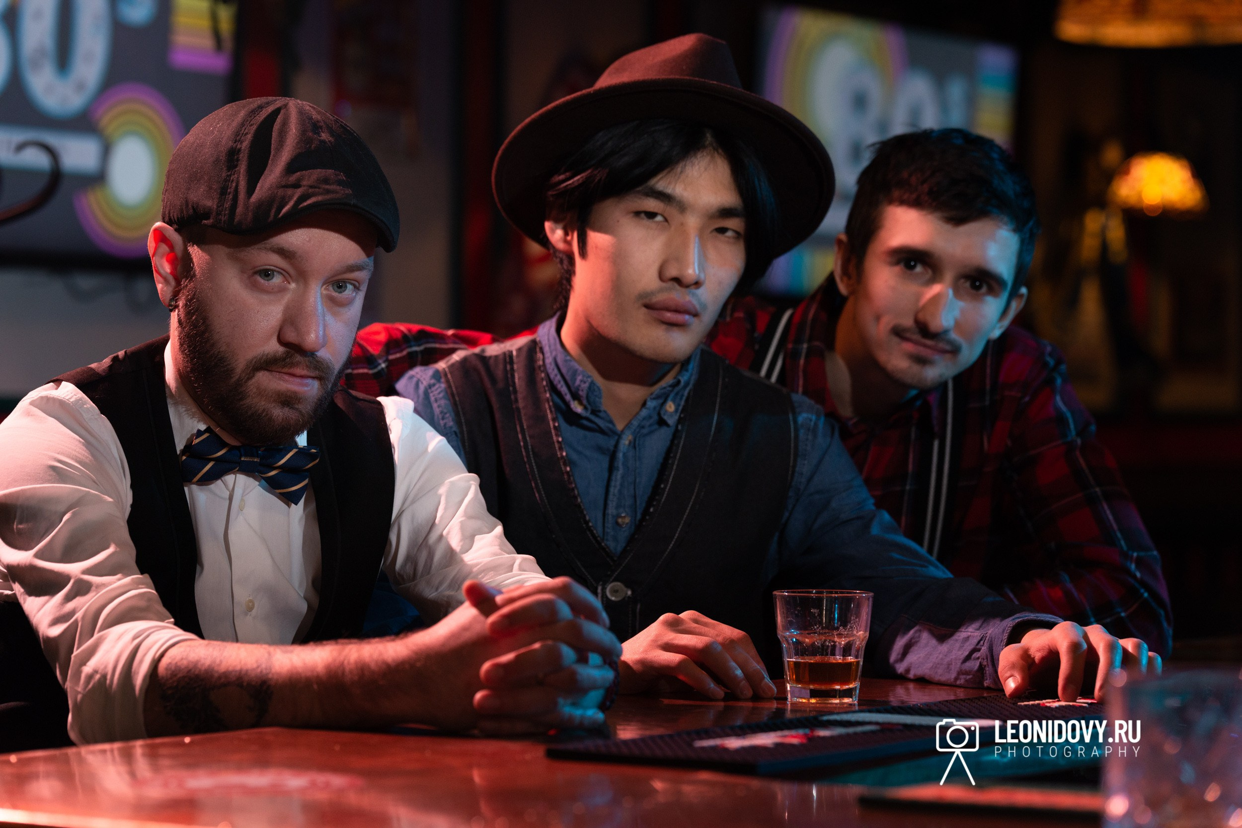 Вечер в баре