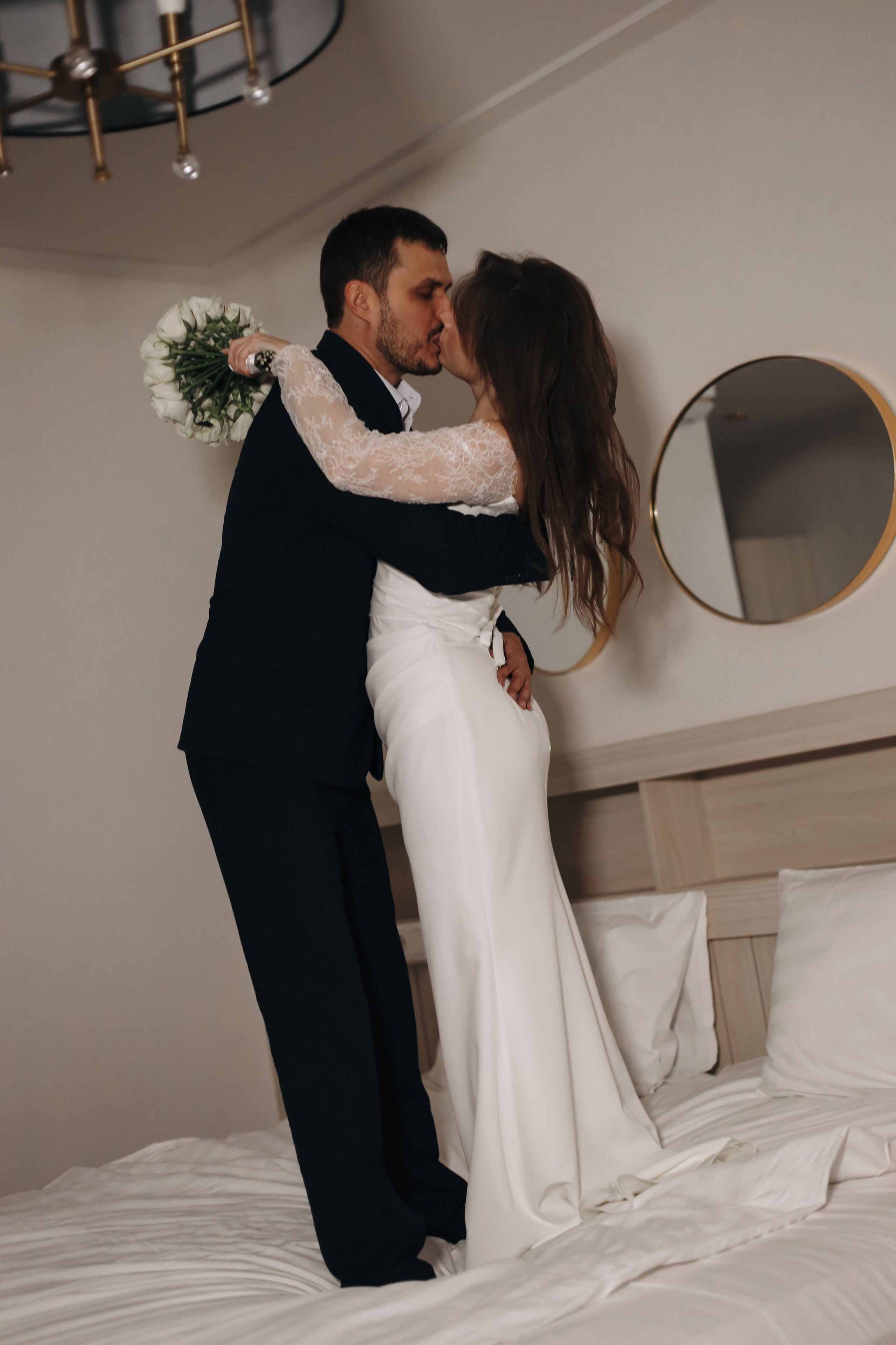 Ира и Денис. Амбассадори + Грибоедовский. Диана Чечель. Свадебный и семейный фотограф в Москве