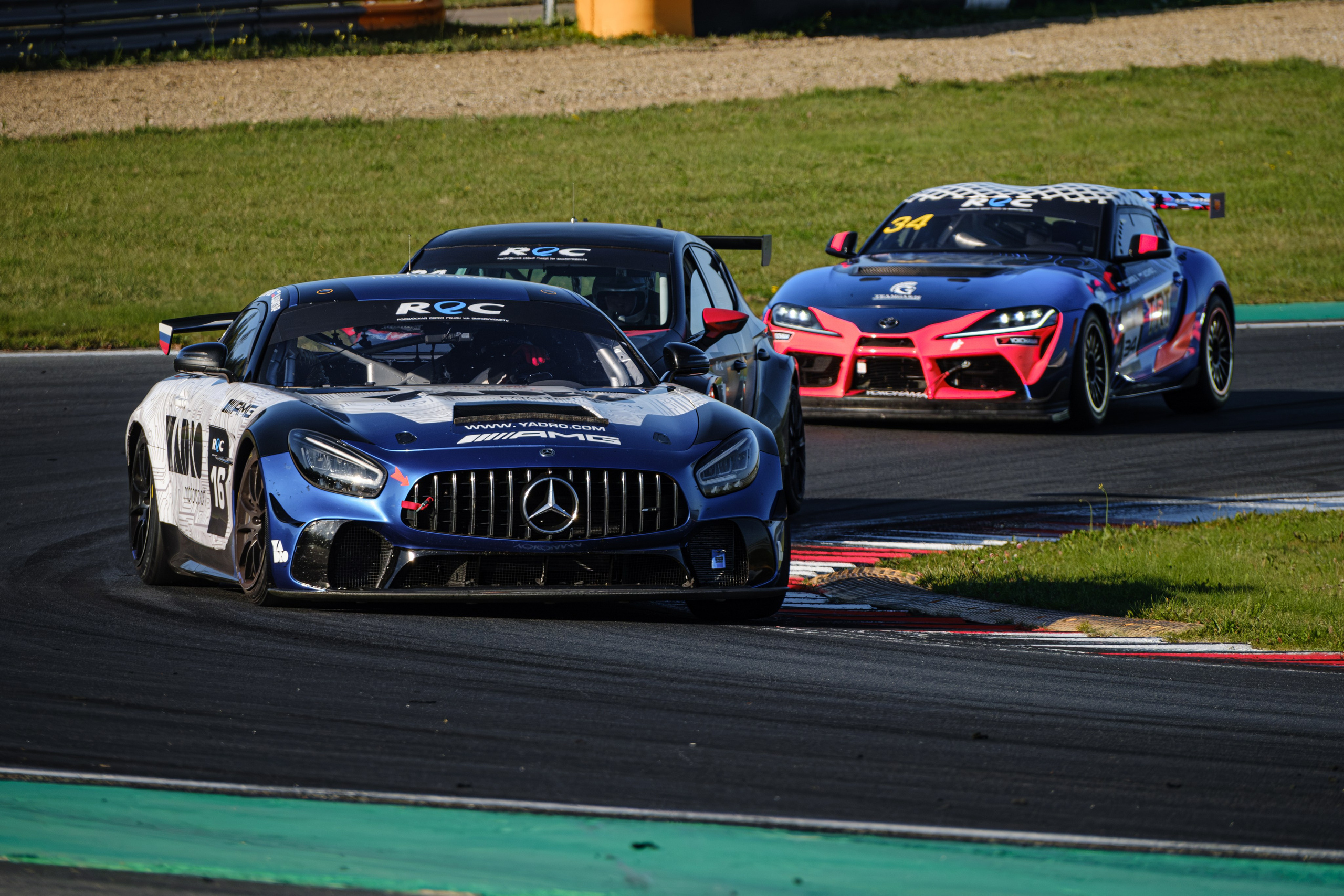 Российская серия гонок на выносливость. Авто и мотоспорт — фотограф Антон Медведев iCoguar