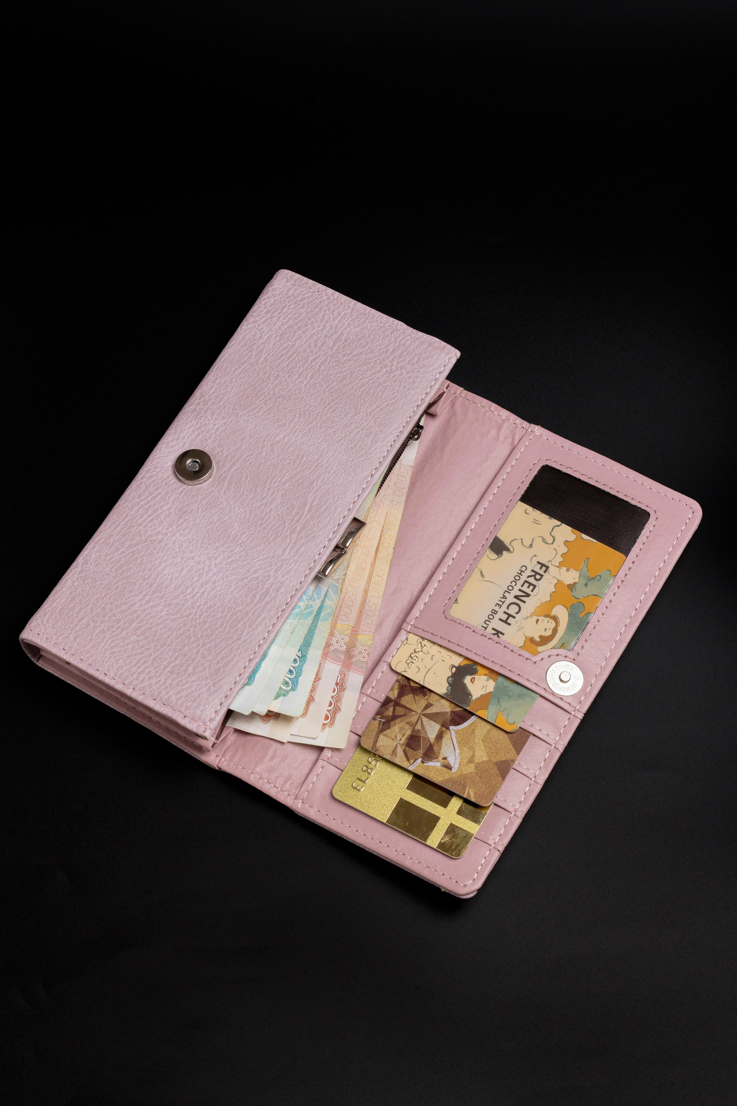 Предметная фотография изделий из кожи. Предметный фотограф в Москве и Московской области