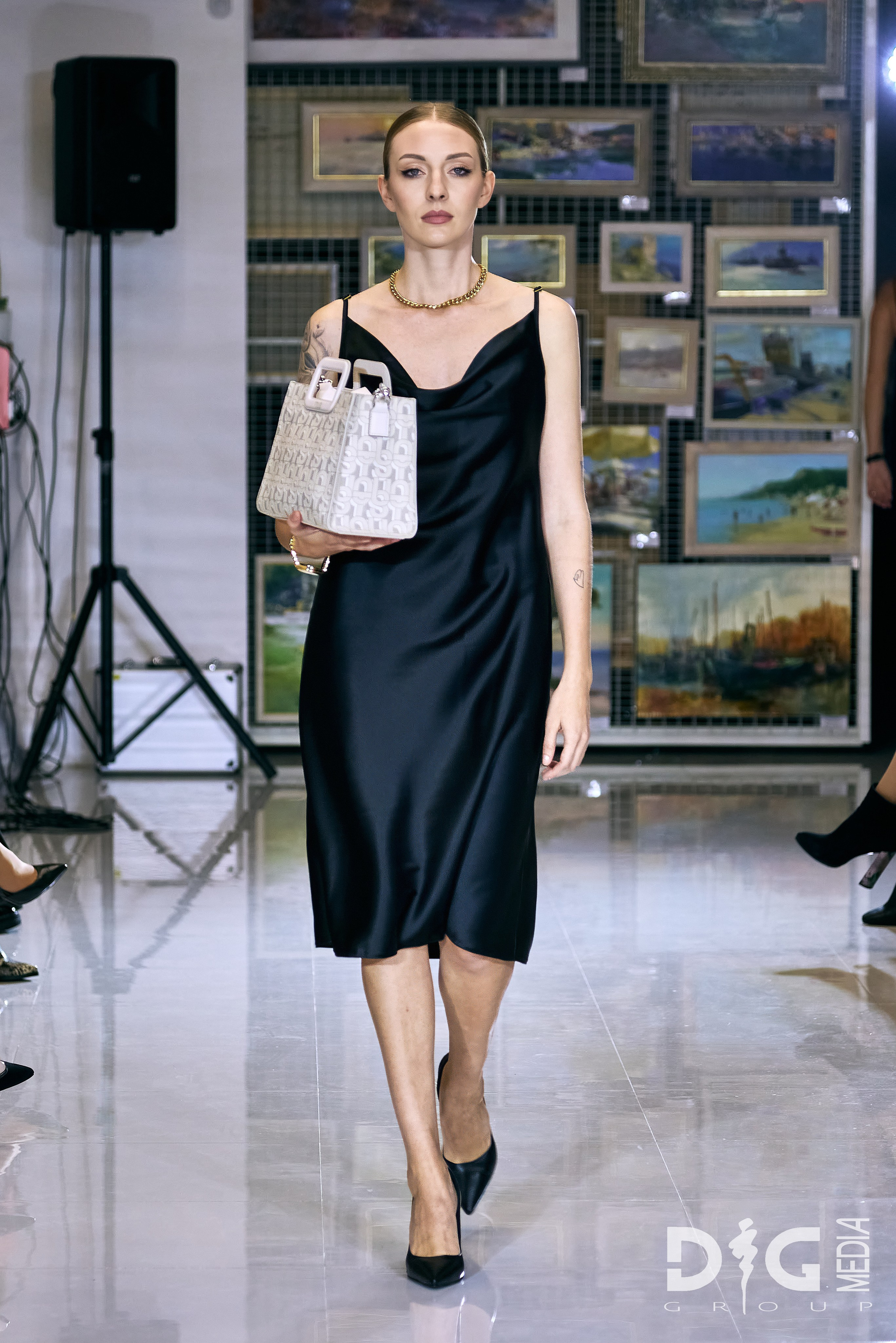 Tous | fashion show. Showbiz | Fashion | Reportage