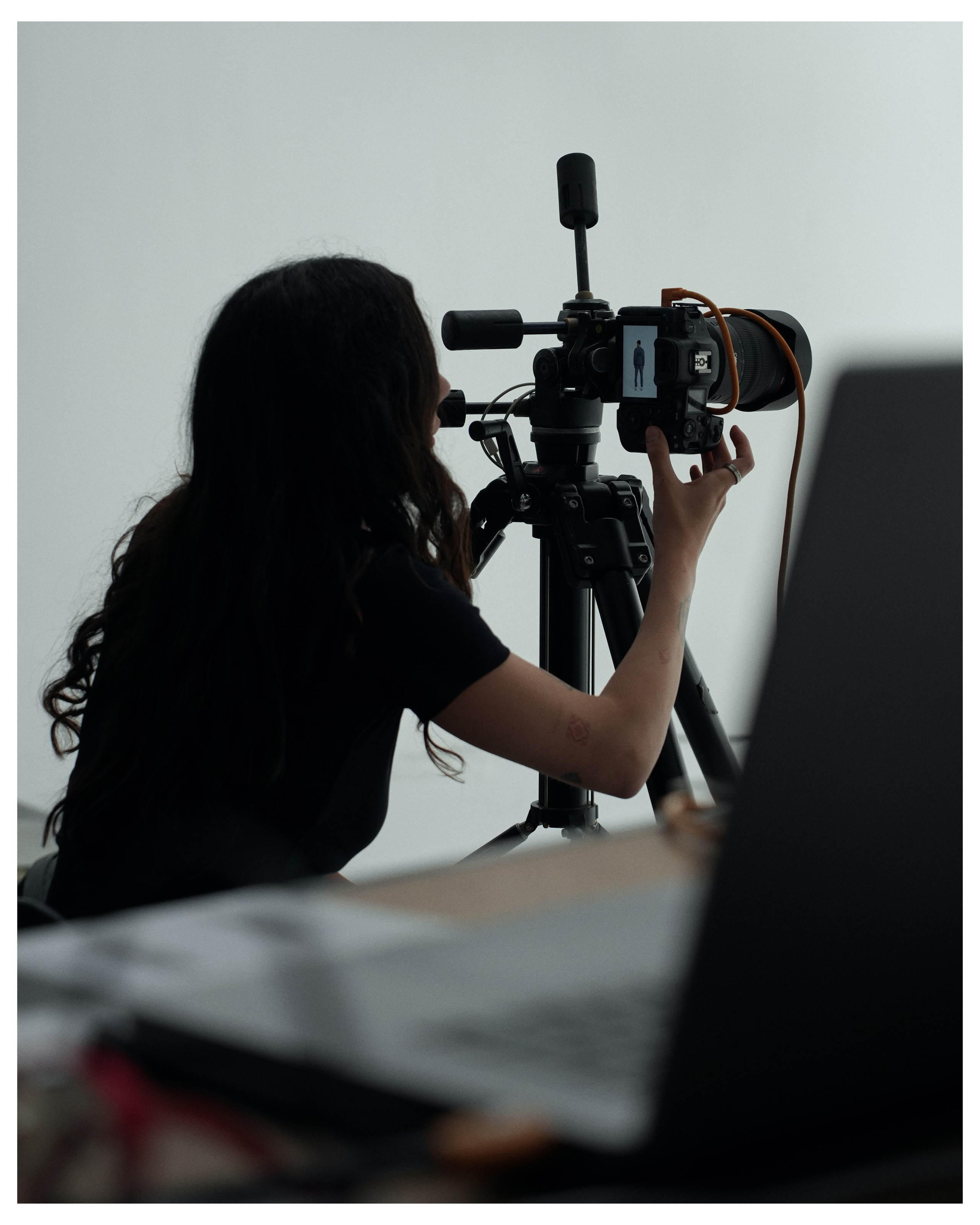 PAVILION 25. ANNA — PHOTOGRAPHER