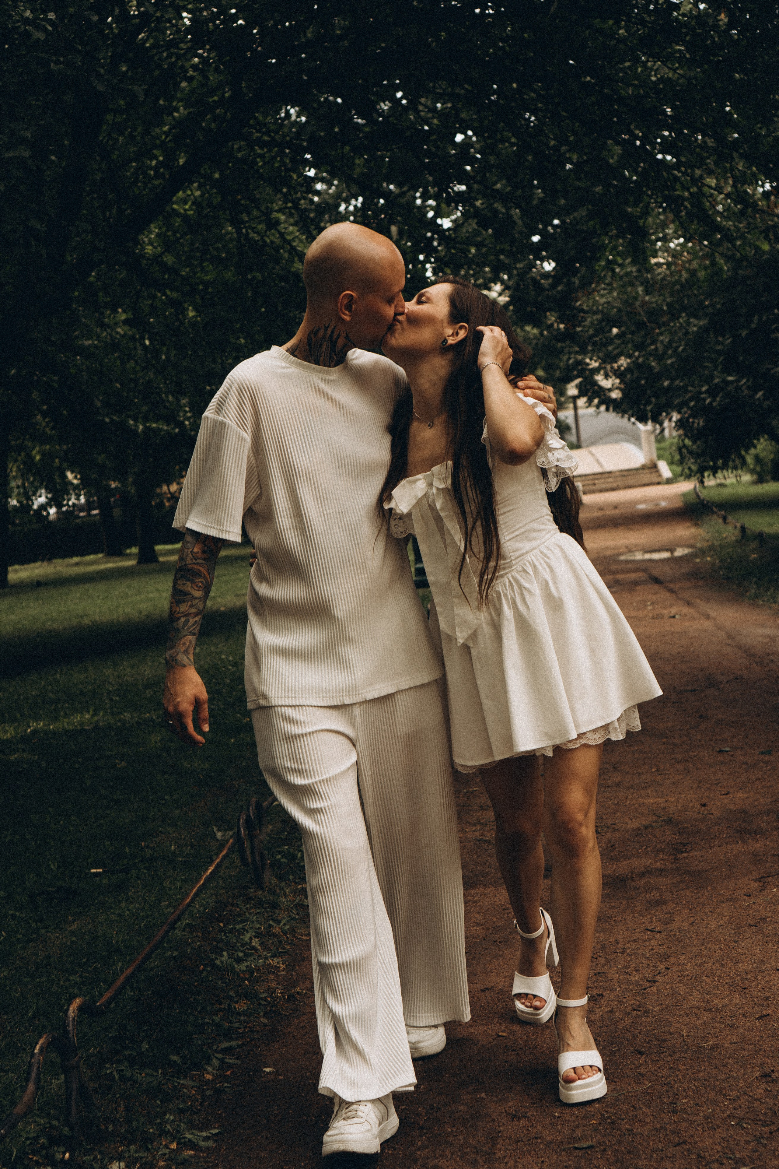 СВАДЕБНАЯ ПРОГУЛКА ПО ТАВРИЧЕСКОМУ САДУ И НЕВСКОЙ РАТУШЕ. Профессиональный фотограф, Санкт-Петербург — Виктория Богомолова