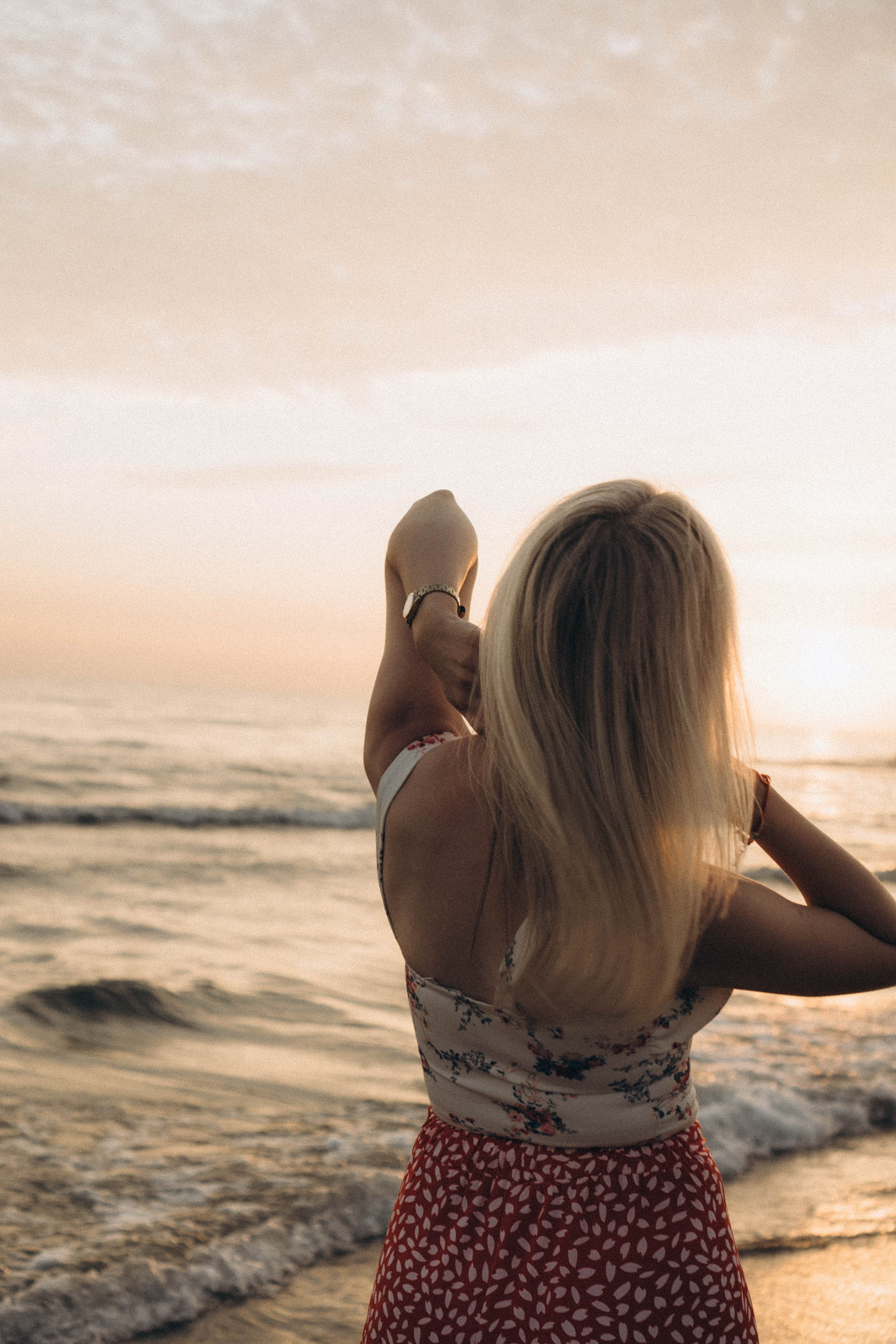 Июльский вечер на берегу черного моря. Профессиональный фотограф, Санкт-Петербург — Виктория Богомолова