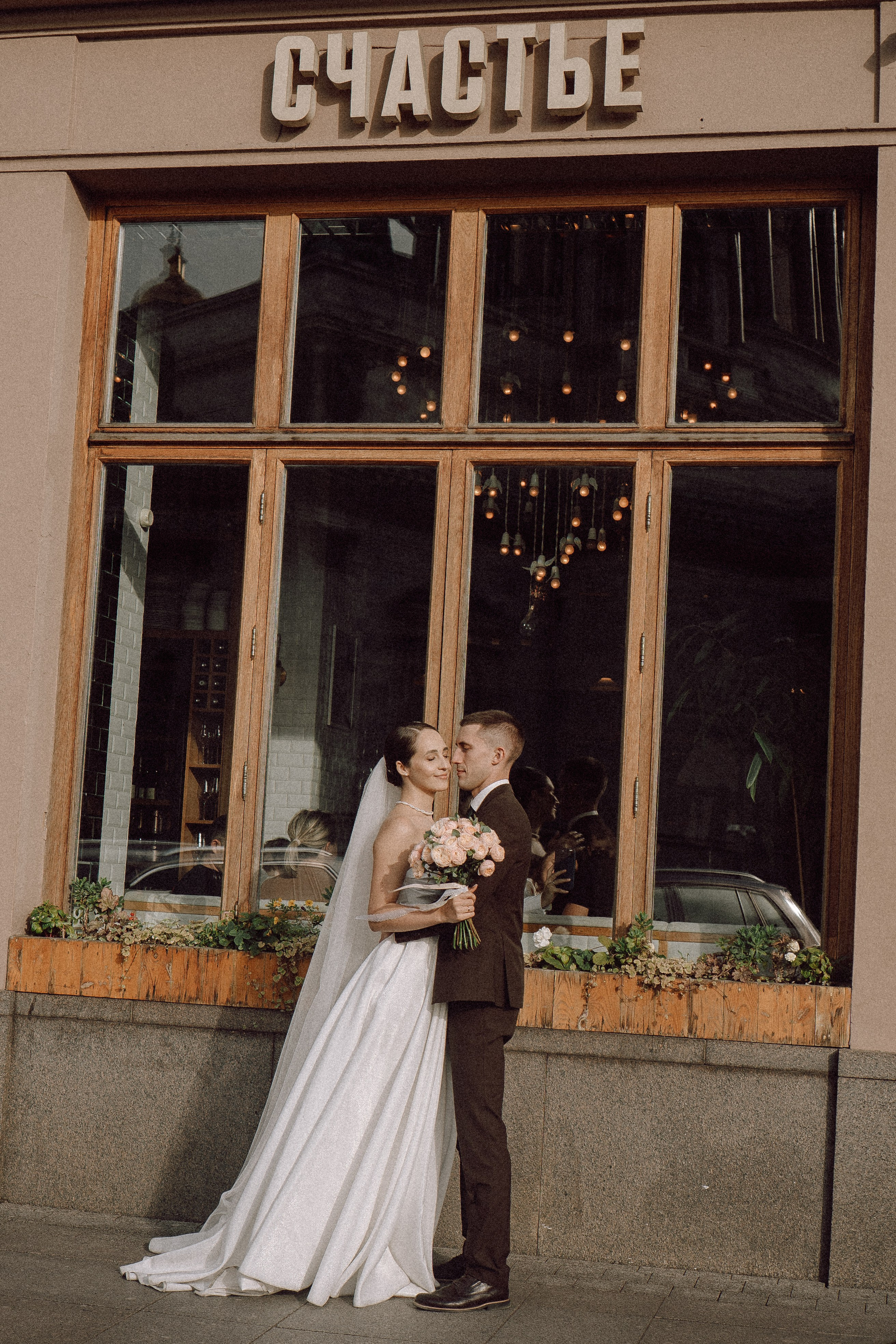 ЗАГС И ПРОГУЛКА 2 ЧАСА. Профессиональный фотограф, Санкт-Петербург — Виктория Богомолова