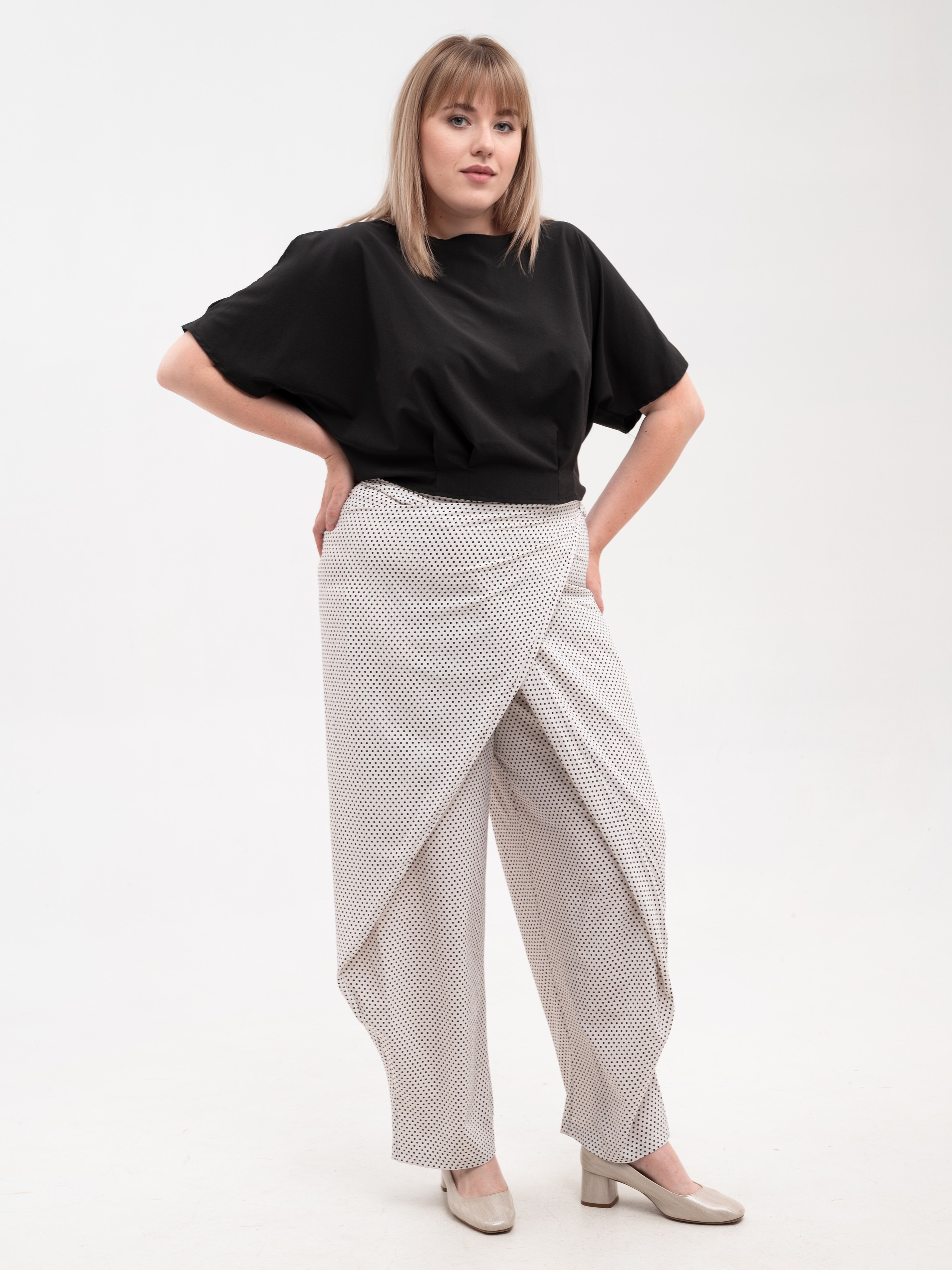 Одежда разноразмерная. Предметный фотограф, фото для маркетплейсов Пятигорск, КМВ