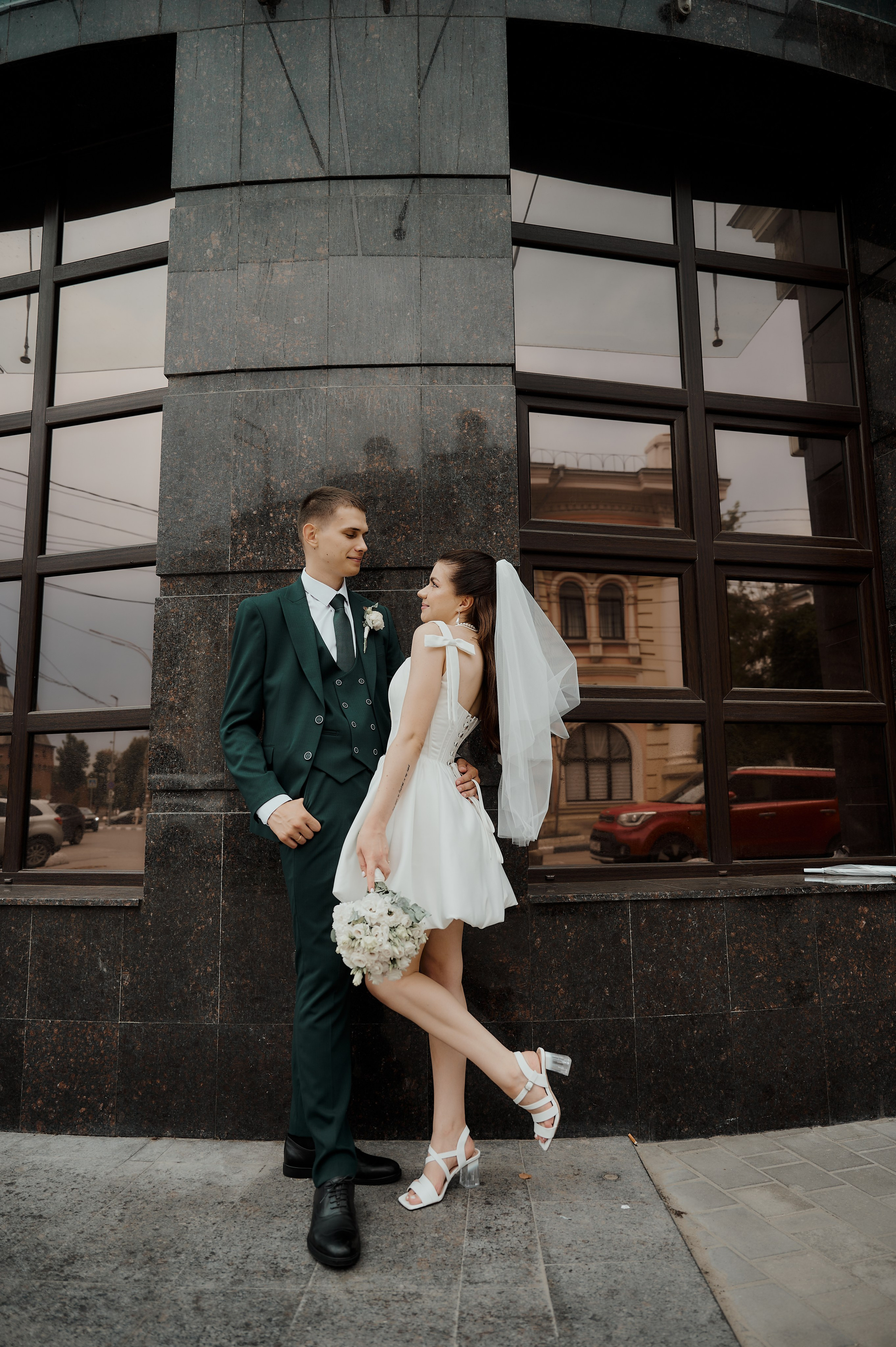 Свадебная прогулка по Туле. Свадебный фотограф в Туле Никита Беляев