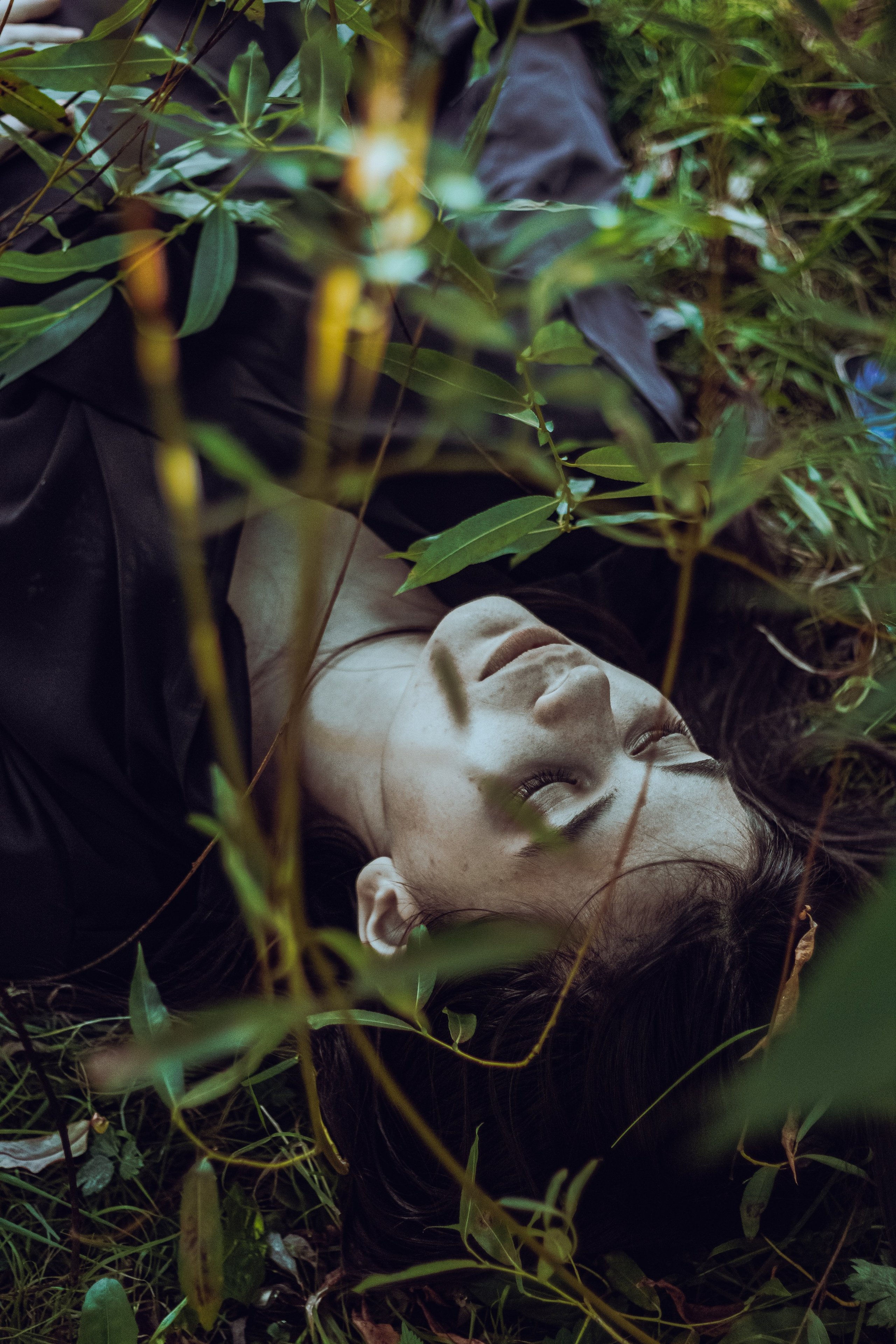 По мотивам убийства. В парке. Фотограф Москва, портрет, стрит, репортаж. Художественная фотосессия