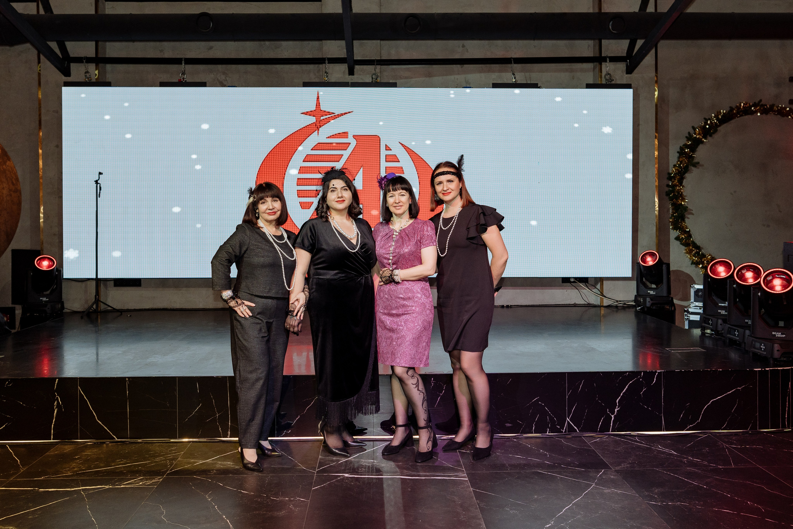 Альбион Тур