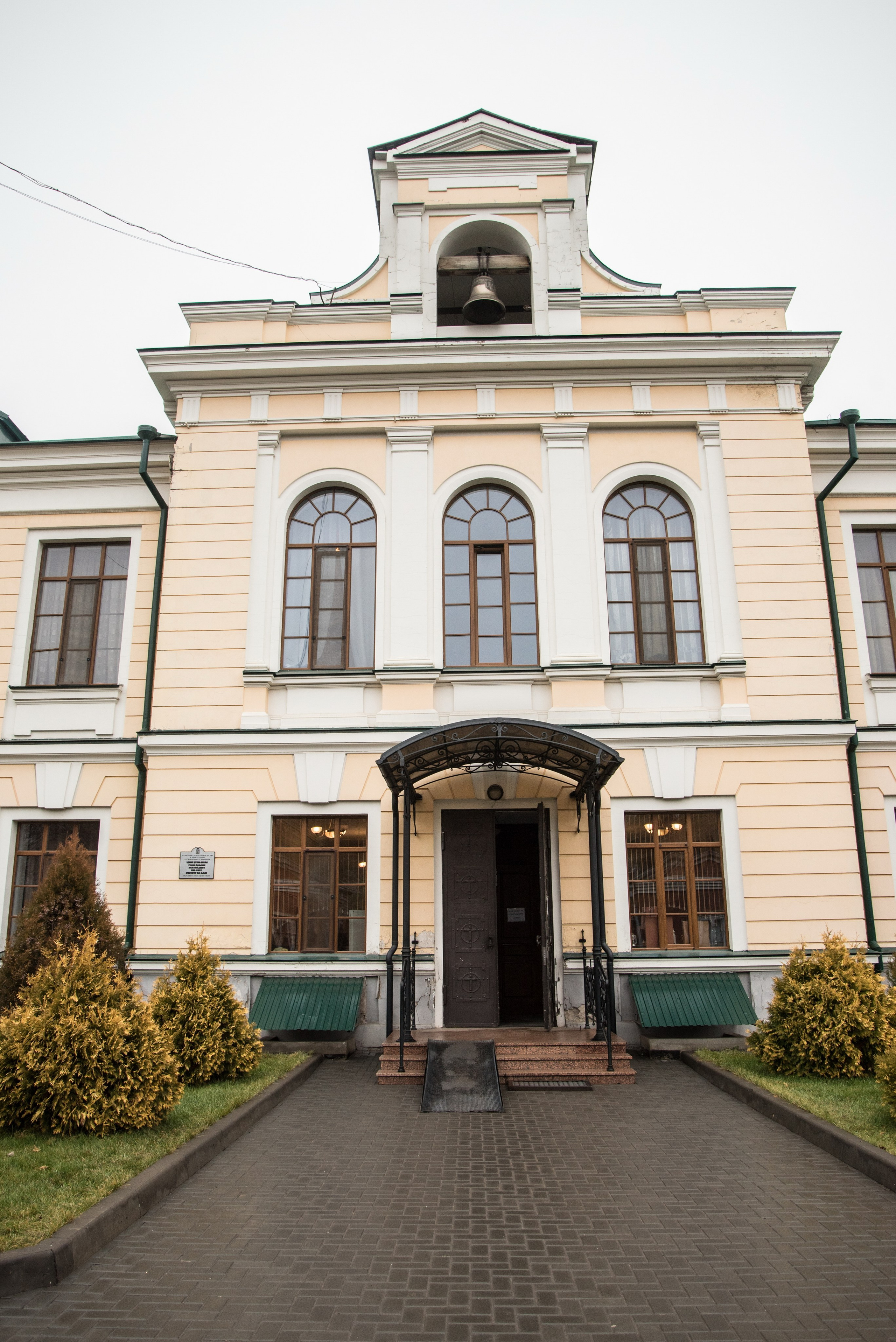 Крещение в мужском монастыре. Фотограф Мария Стрелкова