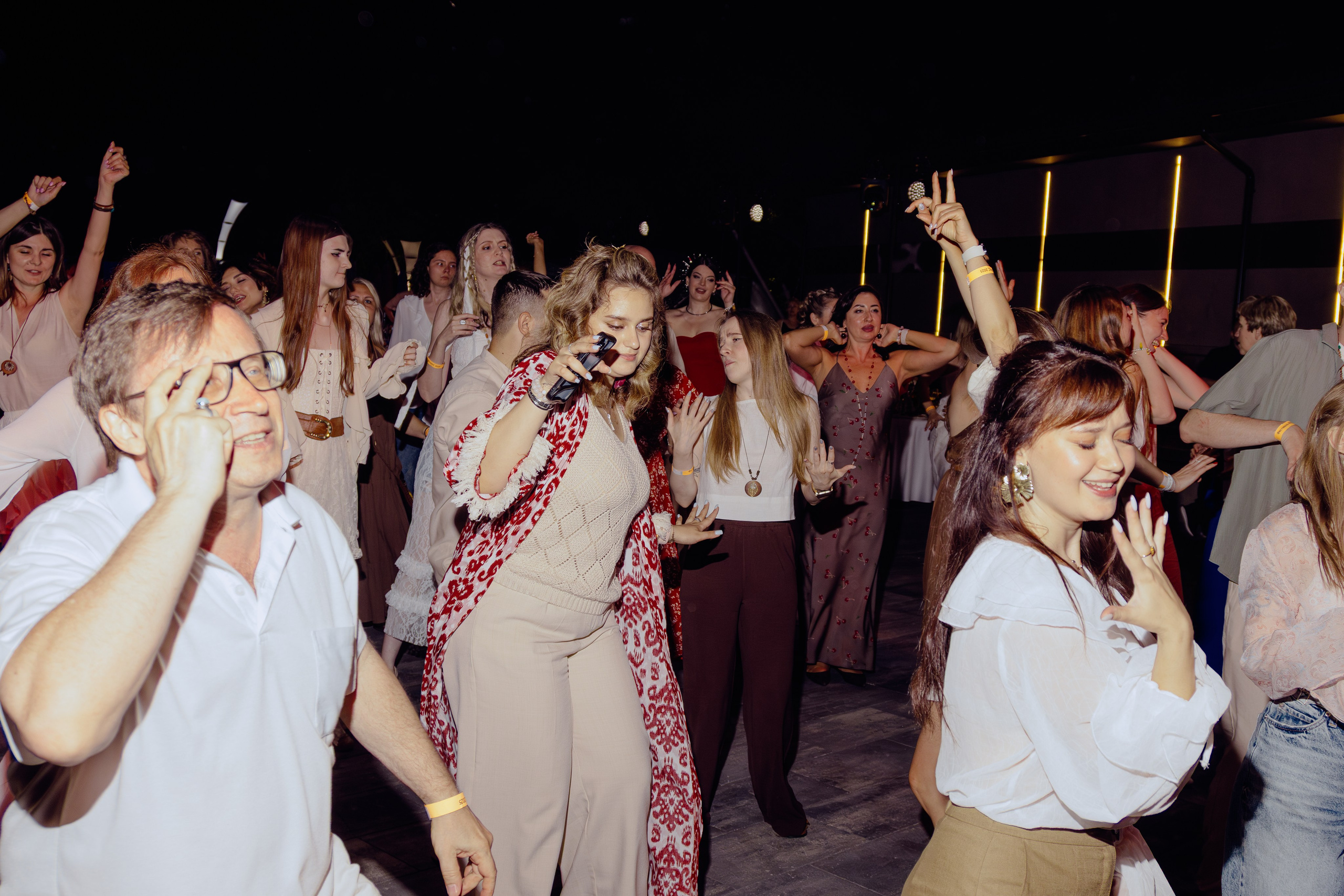 Репортажная съёмка корпоратива компании Феникс. Портретный фотограф в Ростове-на-Дону Антон Казарин