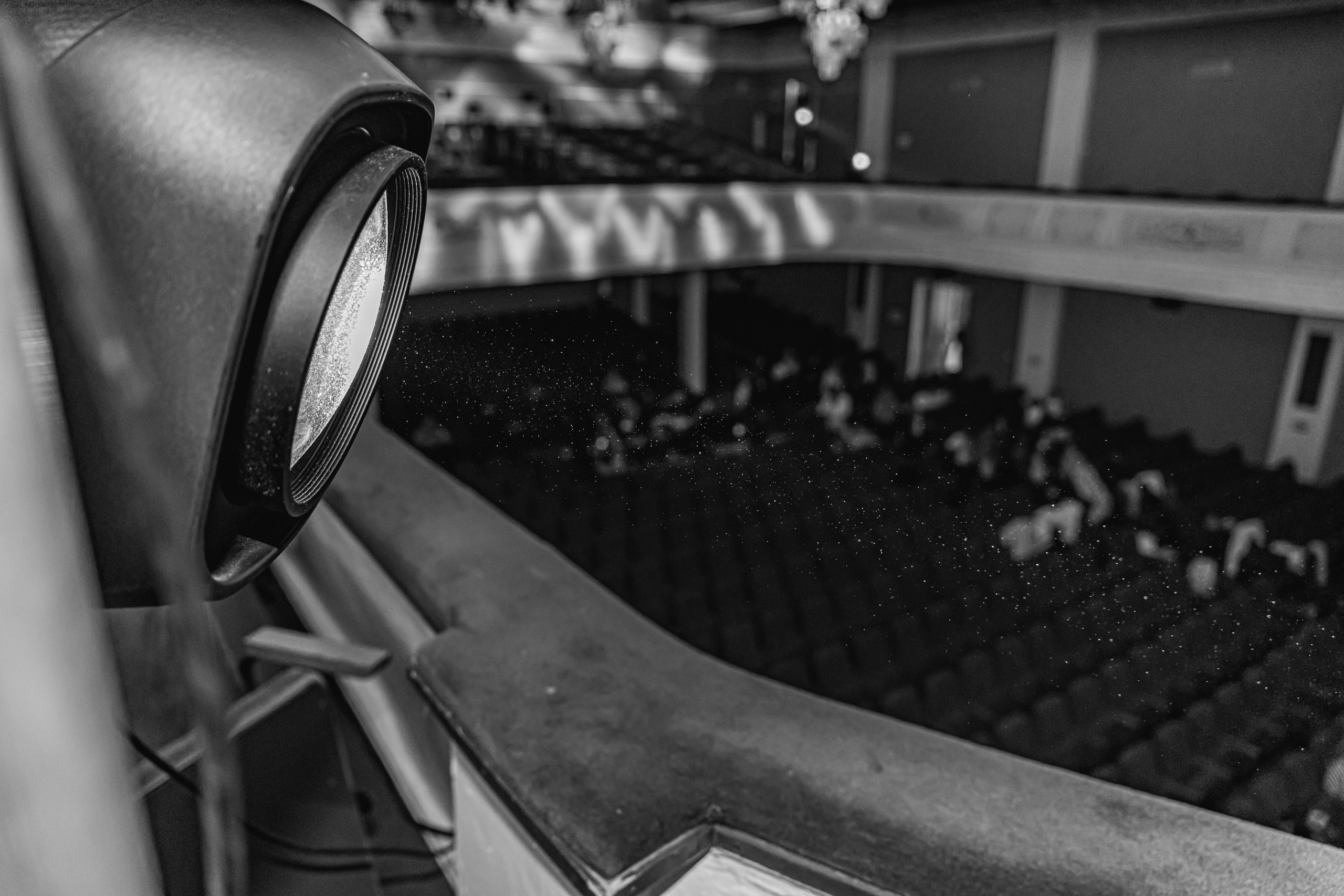 Backstage. Занимаюсь профессиональной фотографией и живу рядом с Байкалом. Работаю в разных жанрах