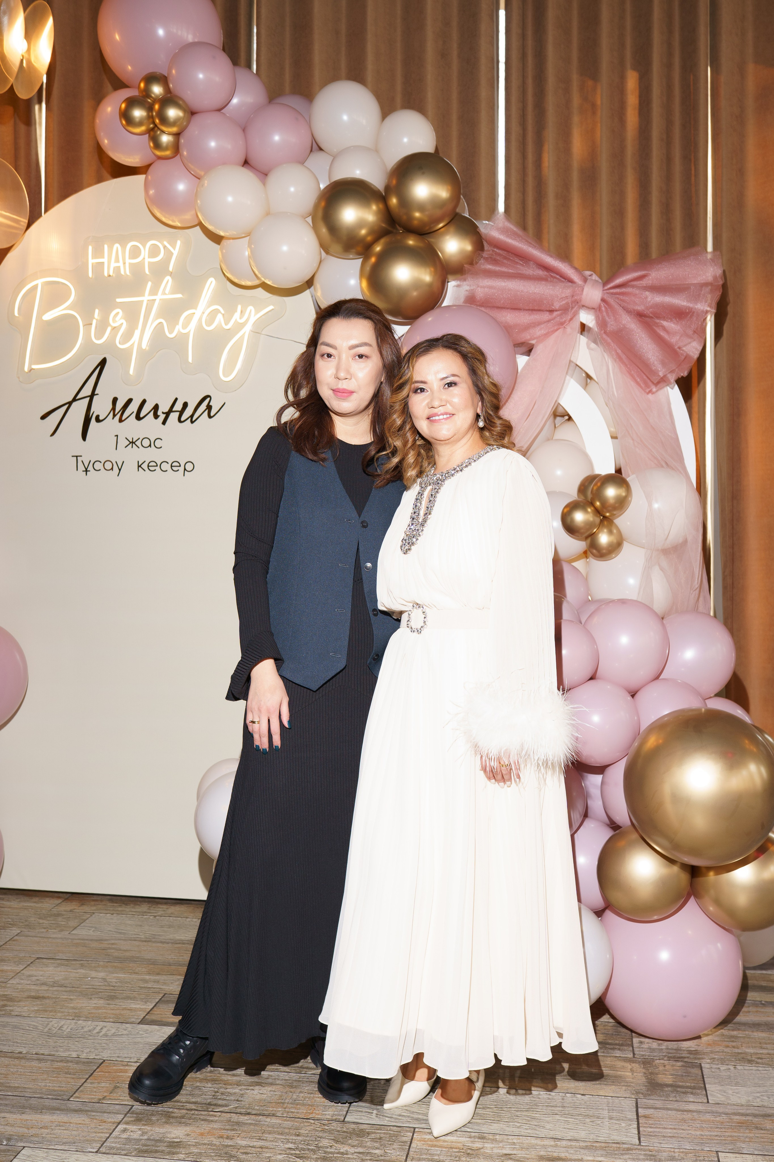 Амина — Тұсау кесер — 1 годик малышке