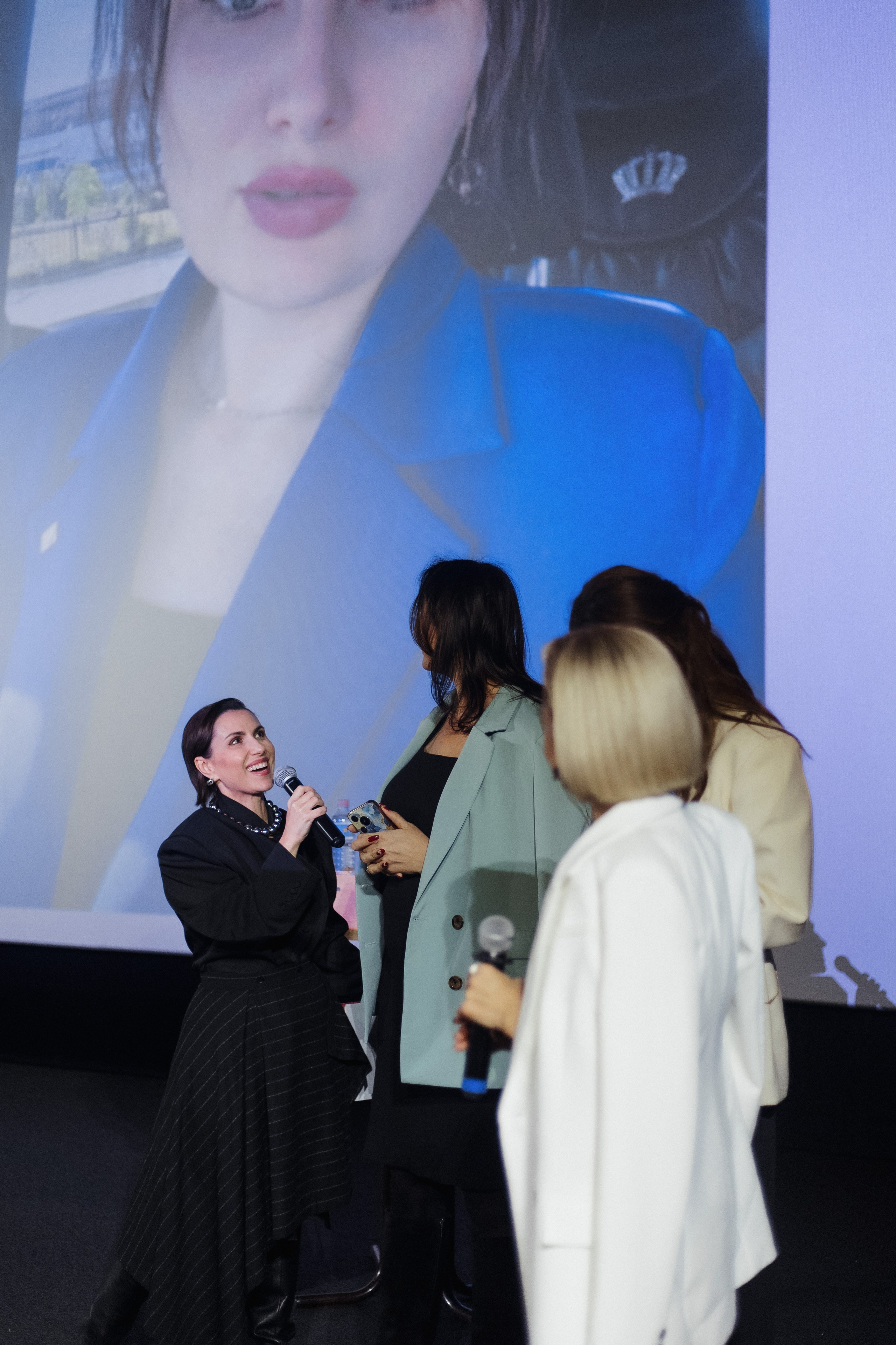 ФЭШН КОНФА. СВОИ. ФОТООТЧЕТЫ-СОБЫТИЯ-МЕСТА