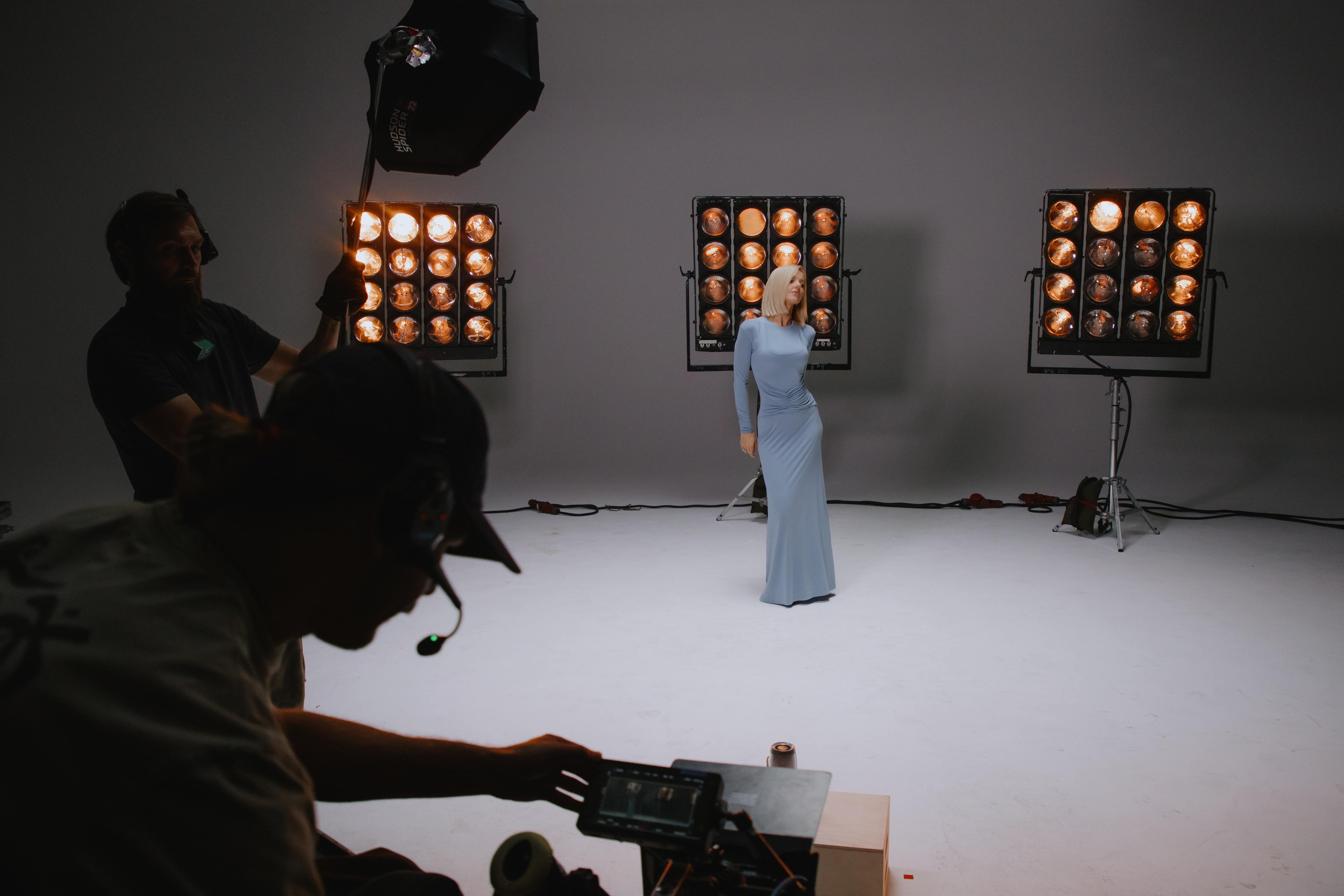 Съемка клипа Юлианны Карауловой и Бьянки. Фотограф в Москве и Санкт-Петербурге Дарина