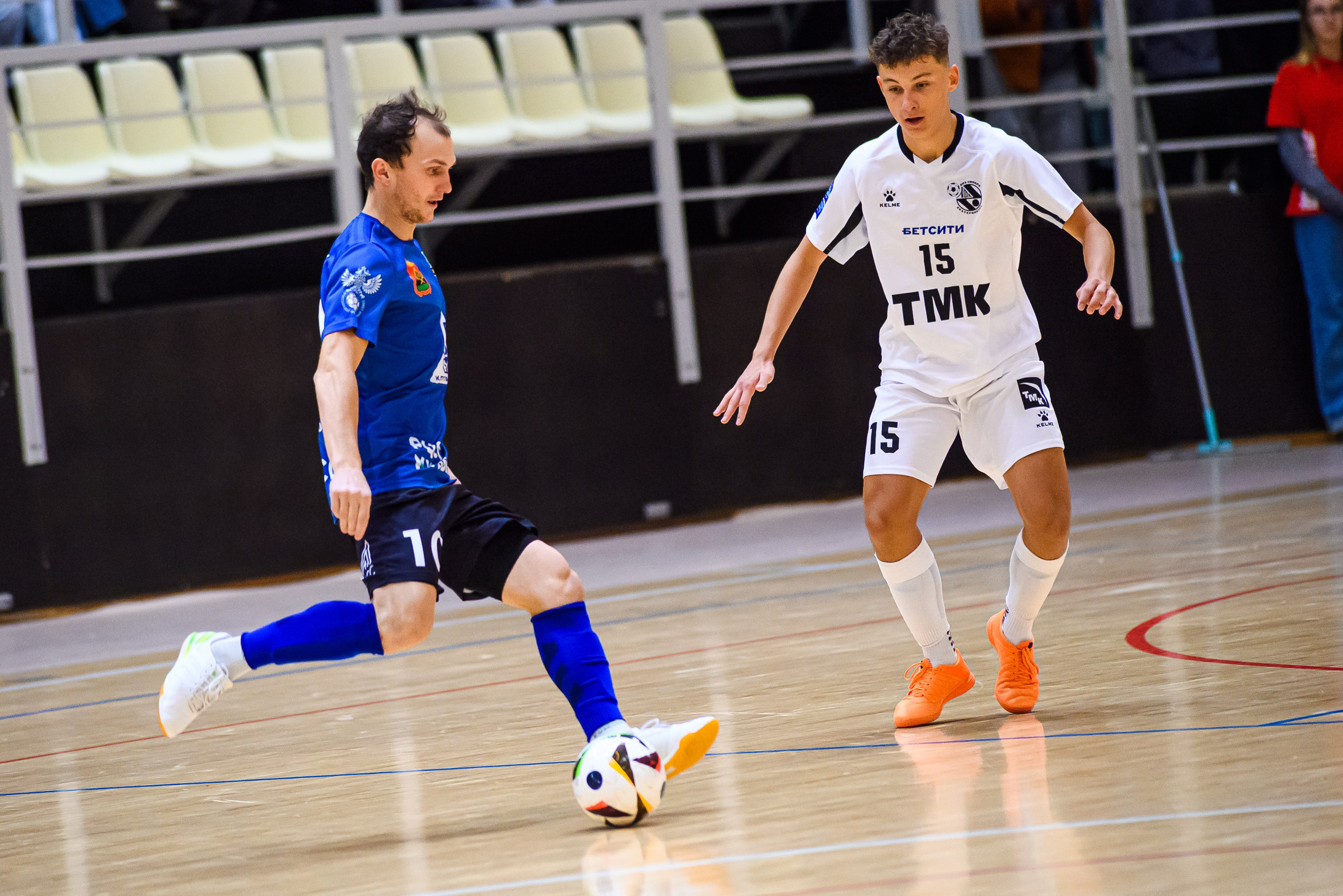 Высшая лига по футзалу — Сезон 2024-2025 — 2ой тур. Репортажный фотограф в Кемерово