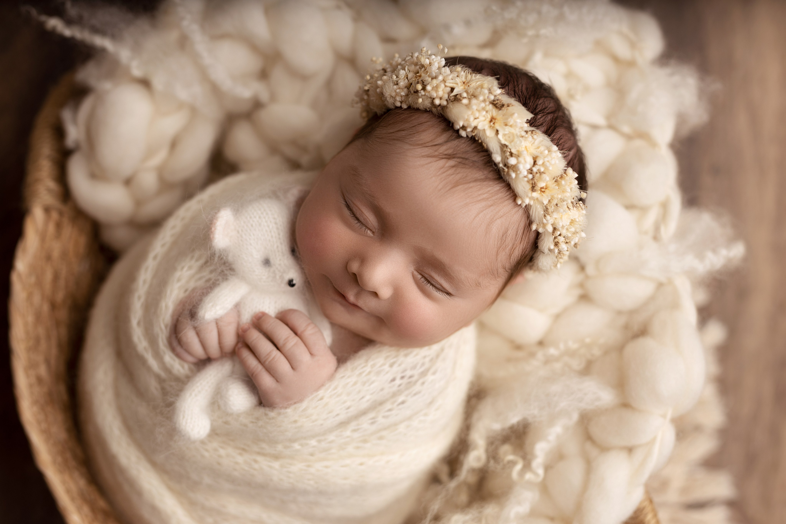 Фотограф новорожденных | Екатерина | Портфолио и цены | Съемка в студии и дома. Фотограф уникального направления ньюборн в Москве Екатерина Буценина