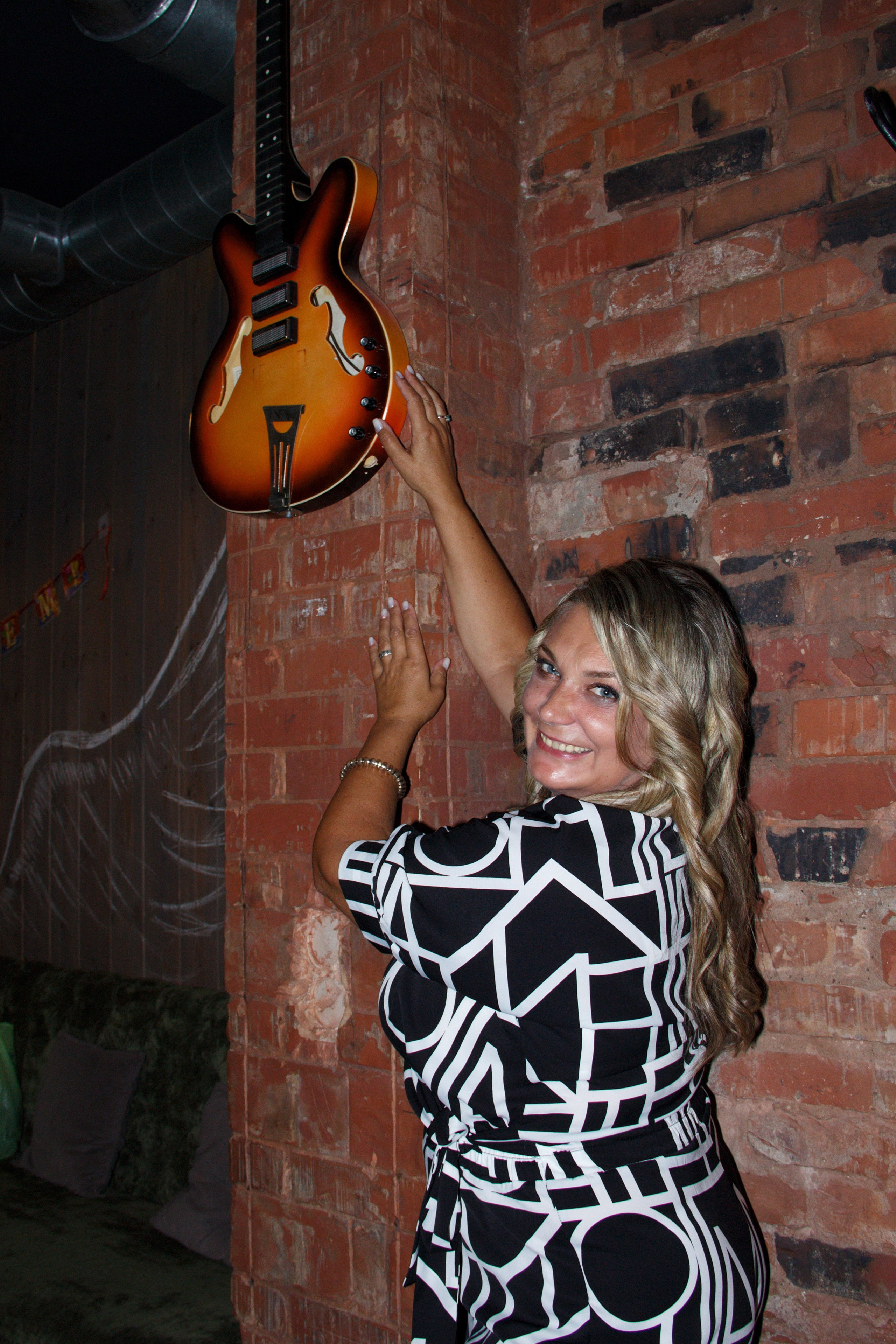 Report: юбилей Марии в баре А2. Фотограф в Перми Любовь Огородова | Авторские туры