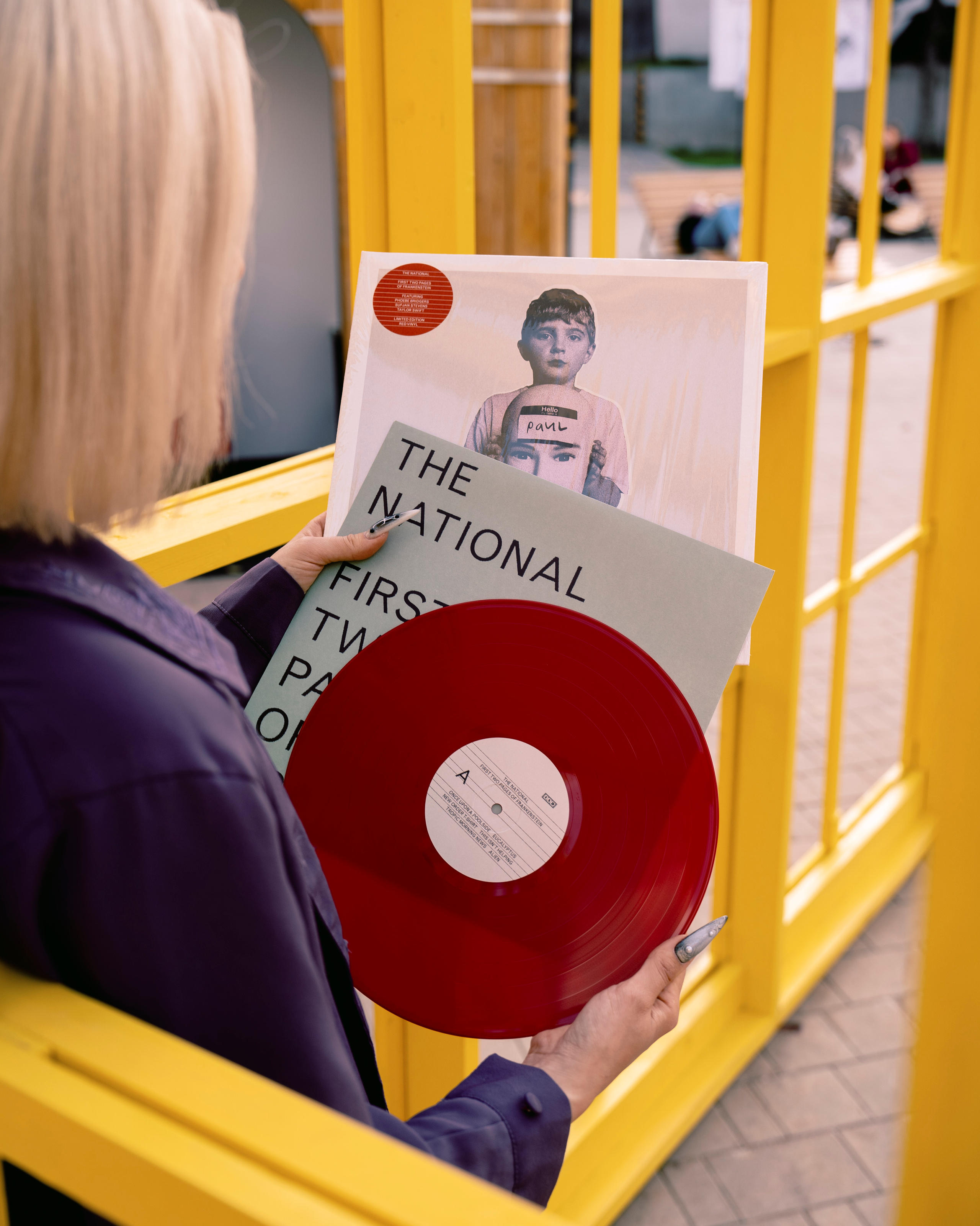 Stoprobot Vinyl I. @tomrus: Рустам Шагиморданов — фотограф