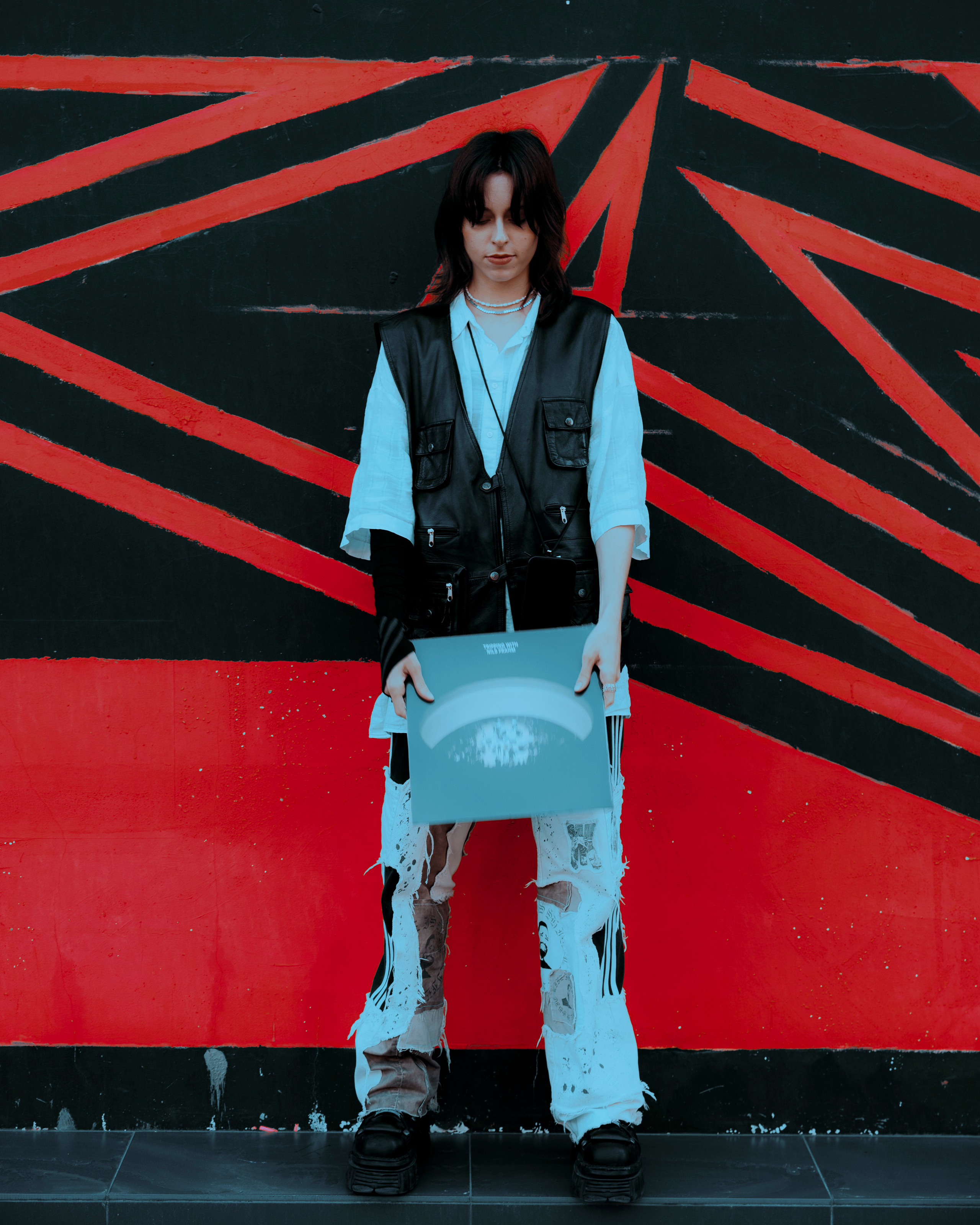 Stoprobot Vinyl I. @tomrus: Рустам Шагиморданов — фотограф