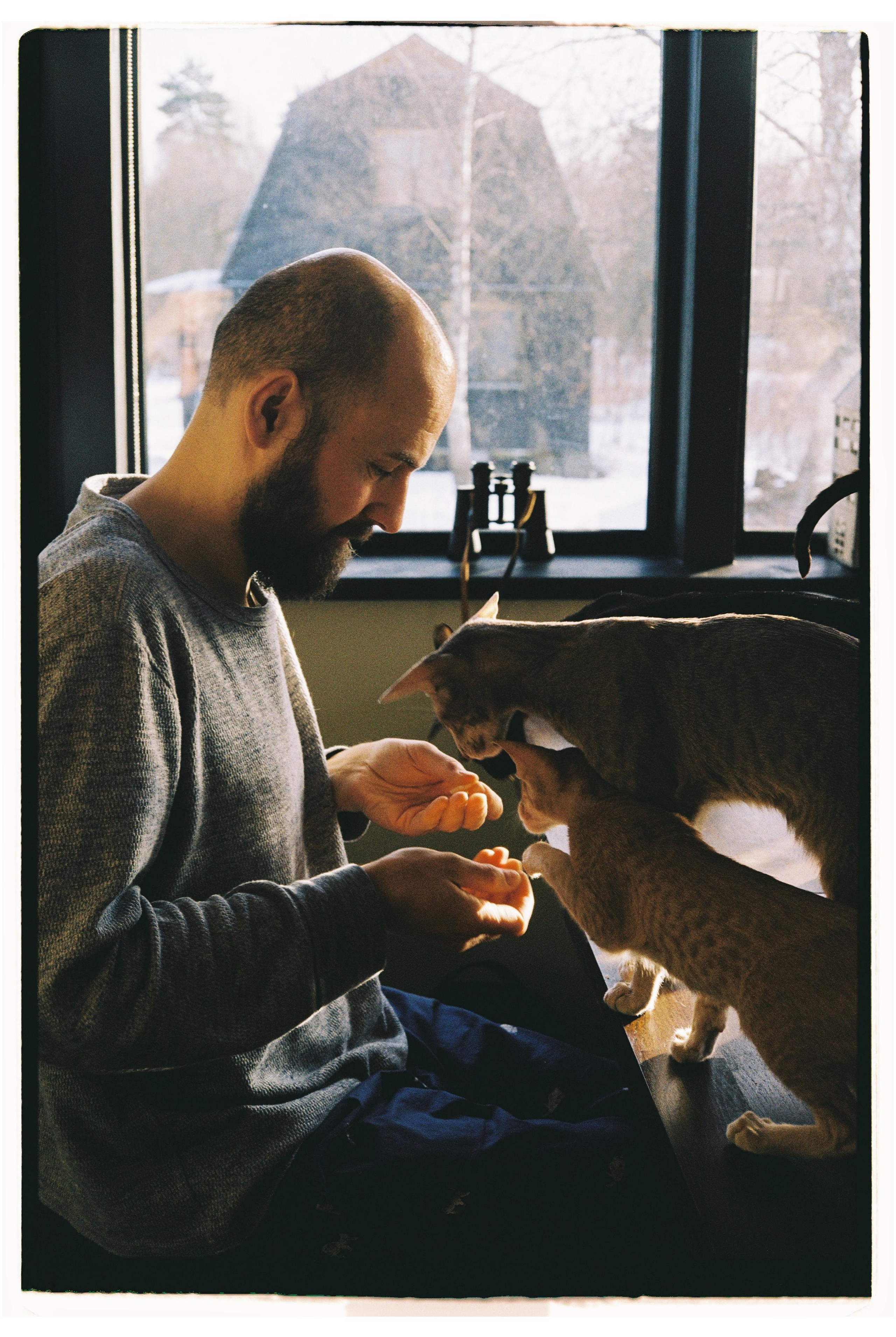 Morning routine. @tomrus: Рустам Шагиморданов — фотограф