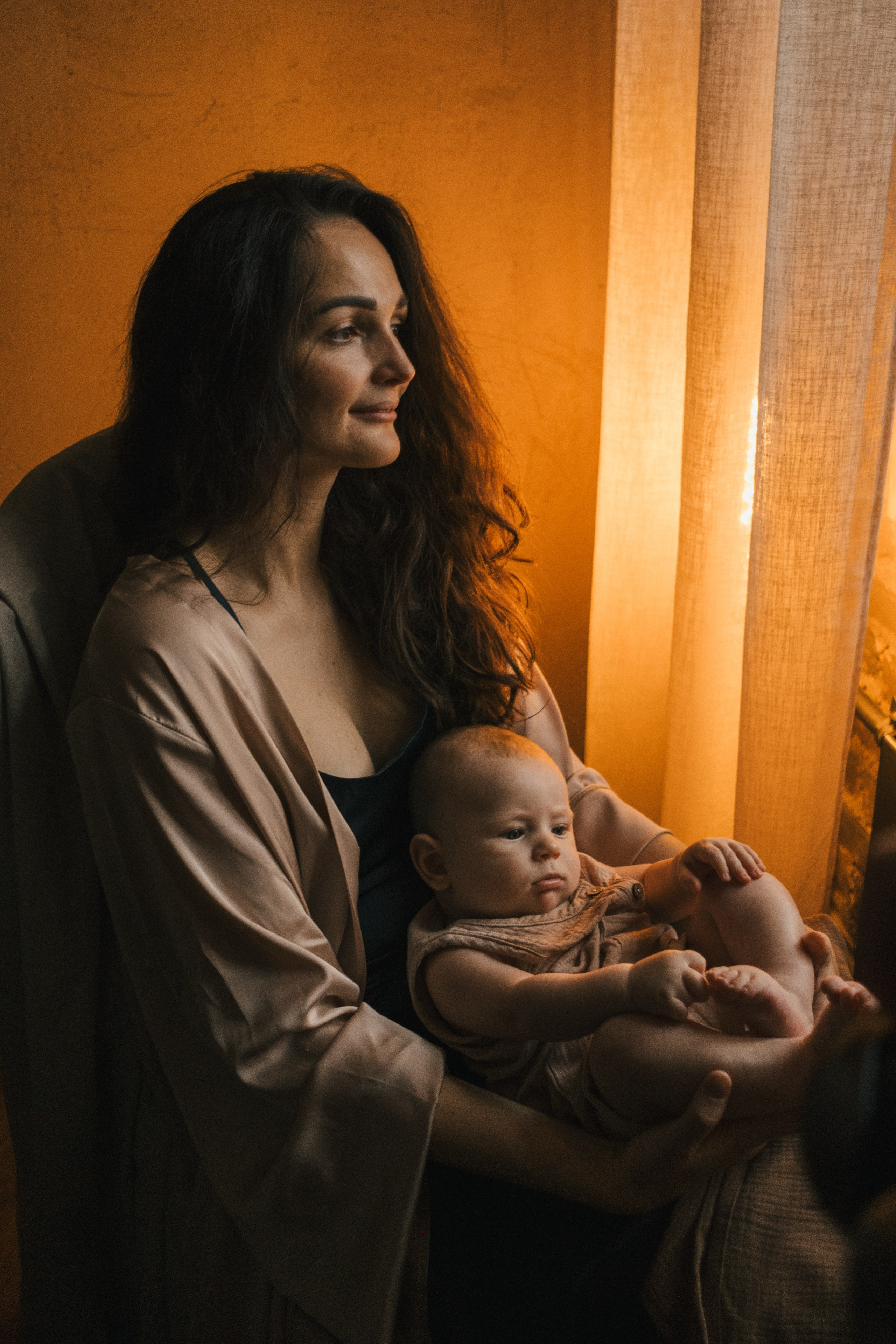 Мама и малыш. Питерское утро Светы и Мироши. Фотограф в Москве (готова приехать к вам в город)