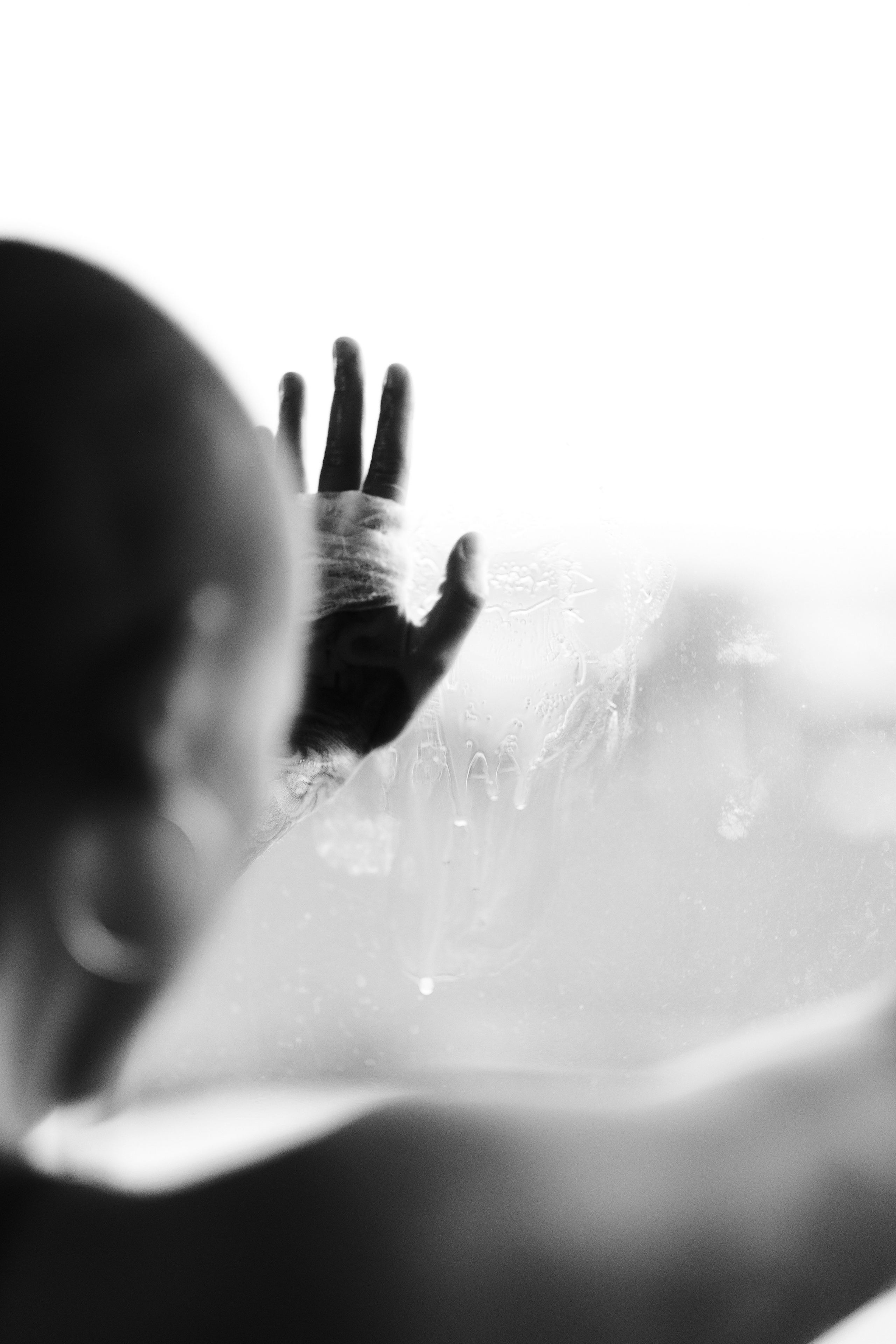 It doesn’t hurt now. Gerasko Aleks — Портрет, кричащий тишиной