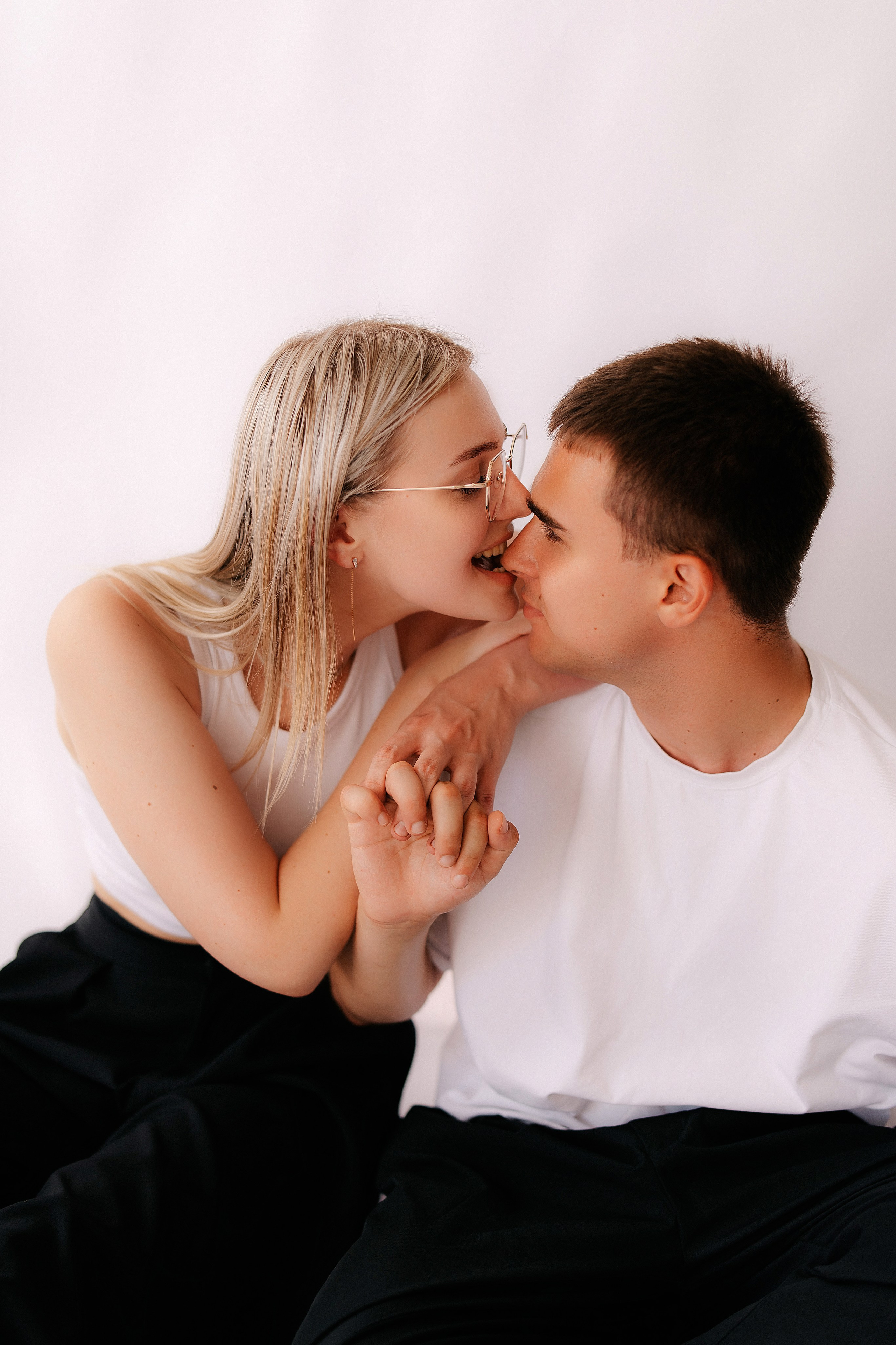 Студийная love story. Фотограф Юлия Стрыгина