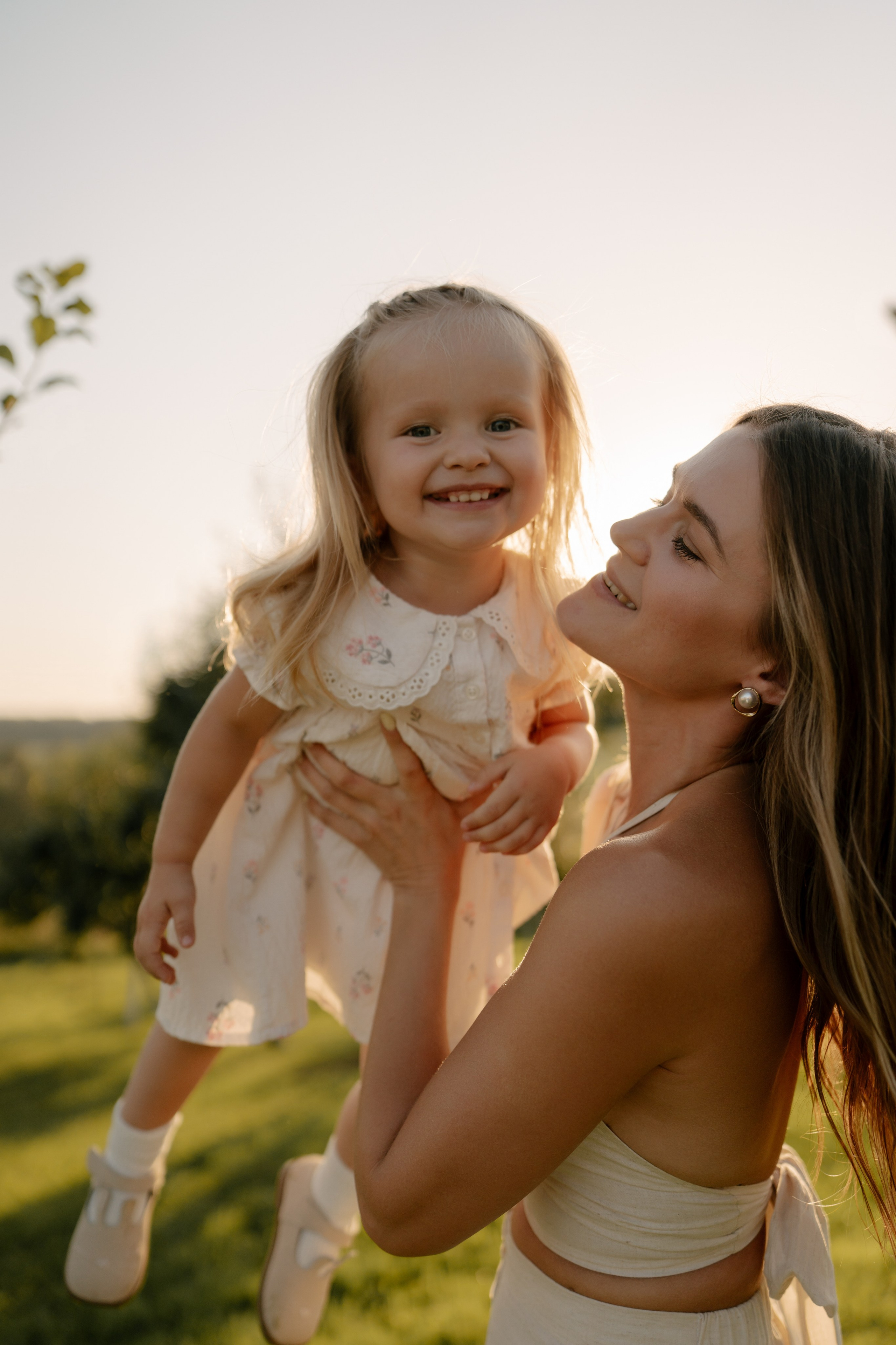 Аня, Агата, Юра и Саша. Свадебный и семейный фотограф в Москве и Красногорске — живые кадры | Анастасия Тихонова