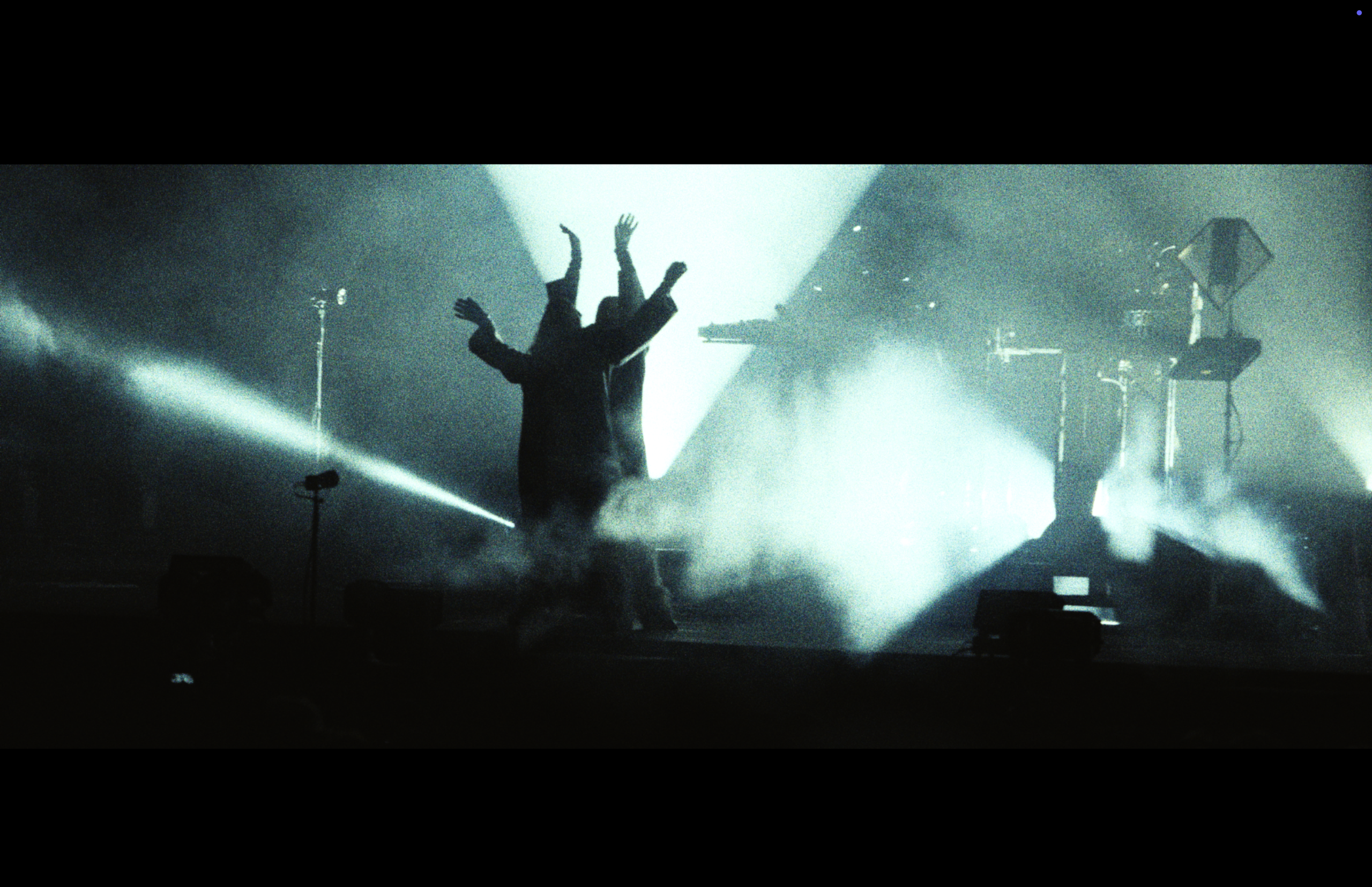 TOMORA FUJIROCK. Satyusho