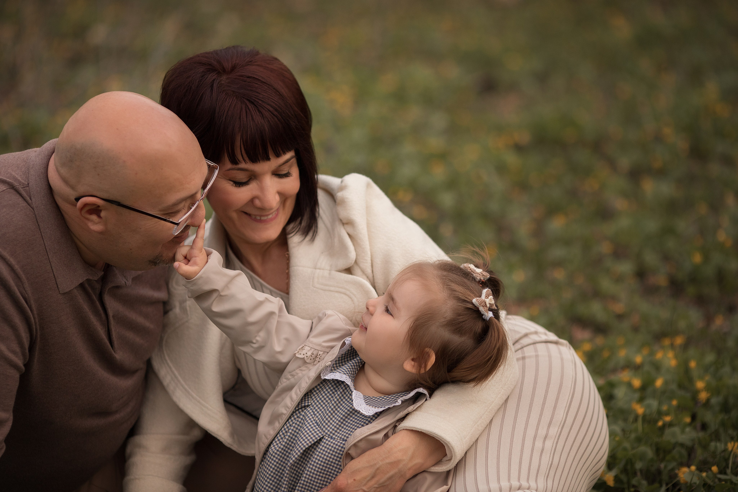Теплые цвета апреля. Семейный и детский фотограф в Саратове Полина Коткина