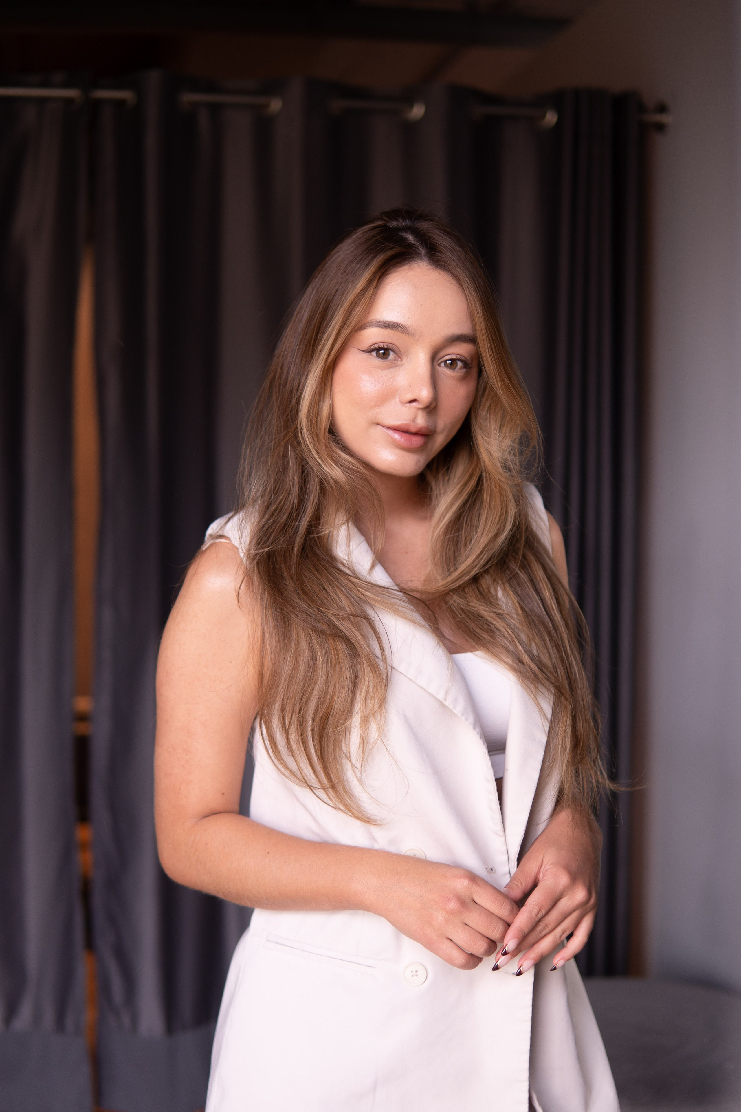 La Esposa. Wedding Photographer in Barcelona and Medellin