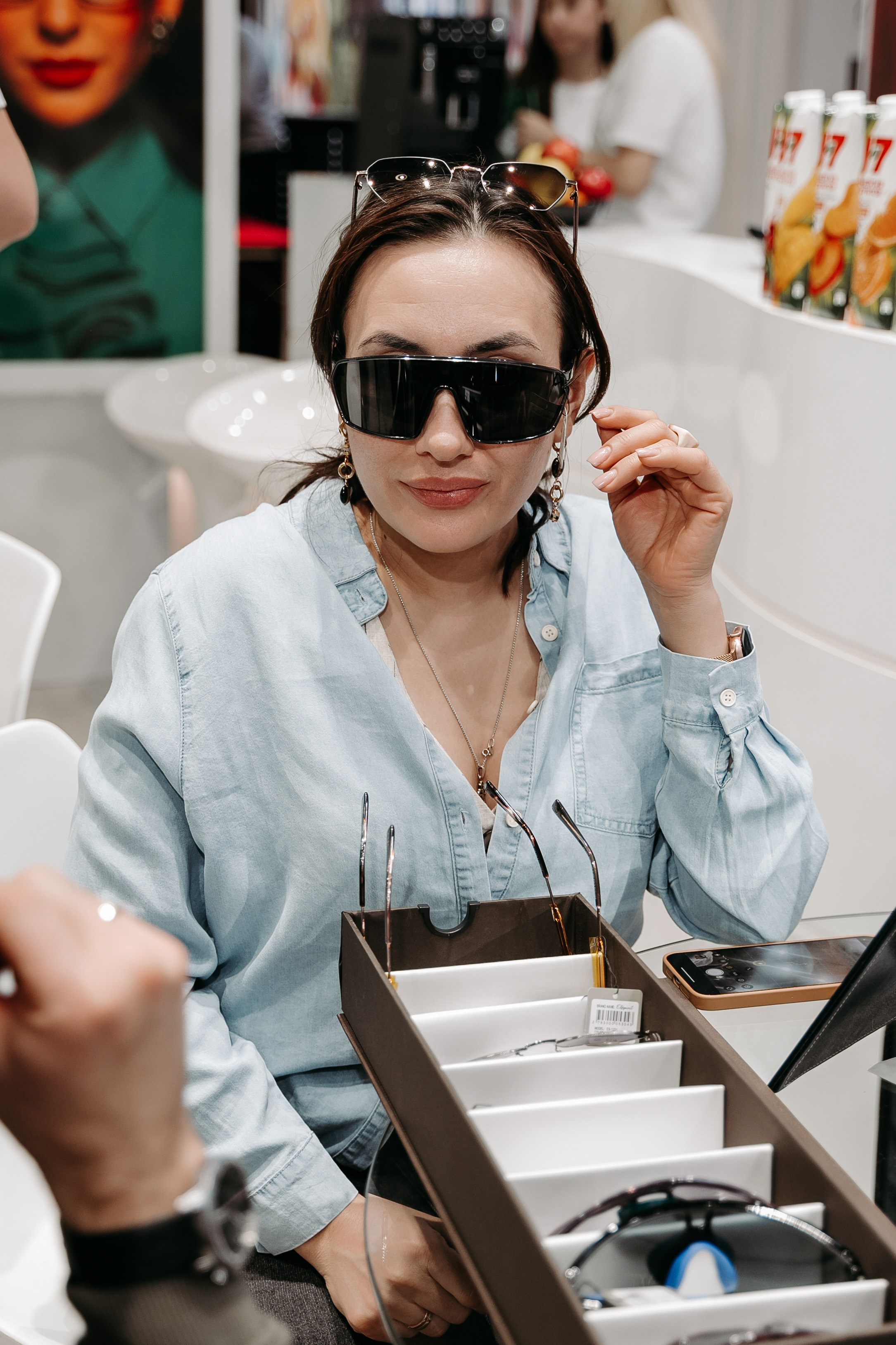 Оптическая_выставка. Репортажный и свадебный фотограф в Москве Рая Небогатова