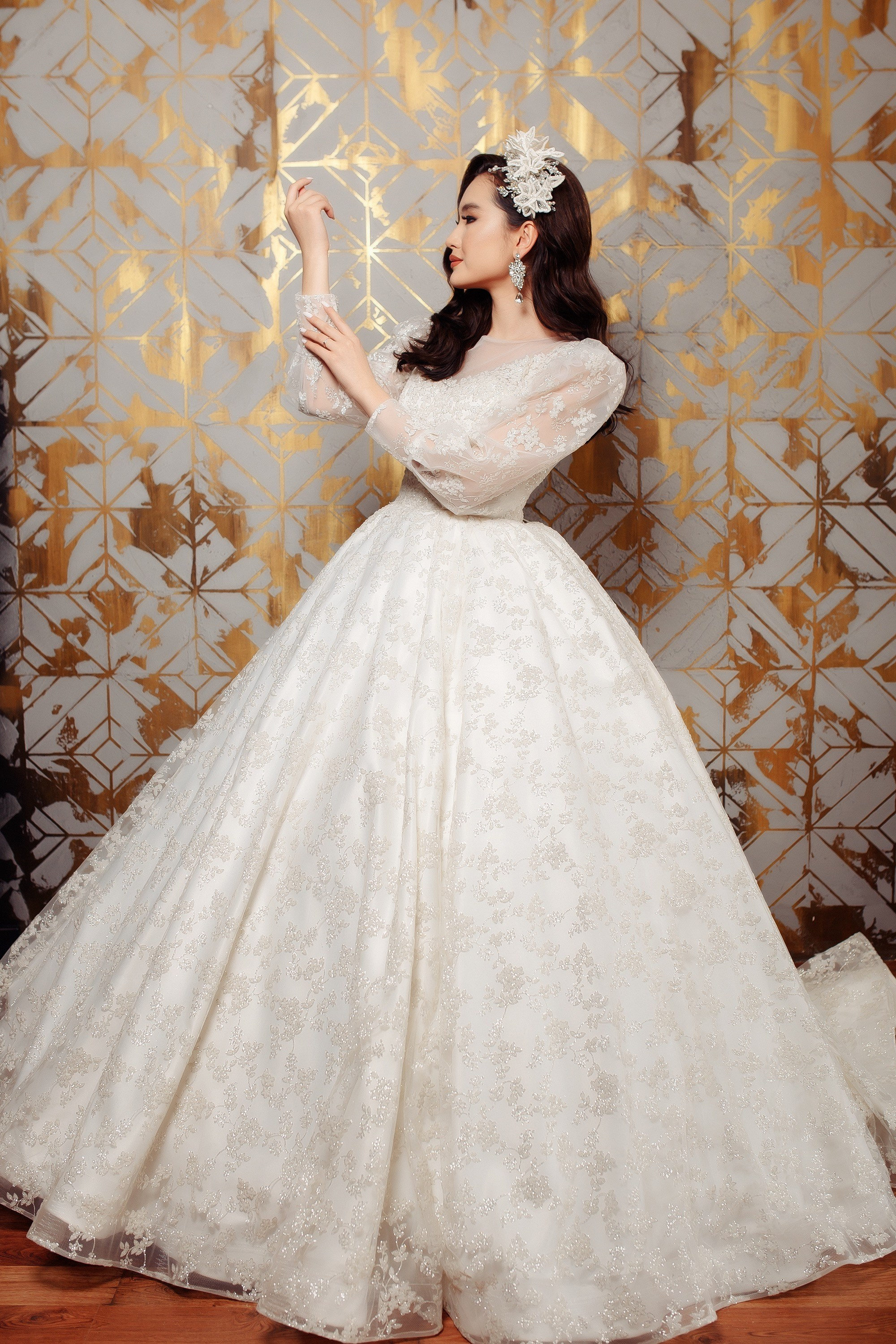 Магазин свадебных платьев и национальной одежды. Профессиональный фотограф в городе Астана Копанев Данил