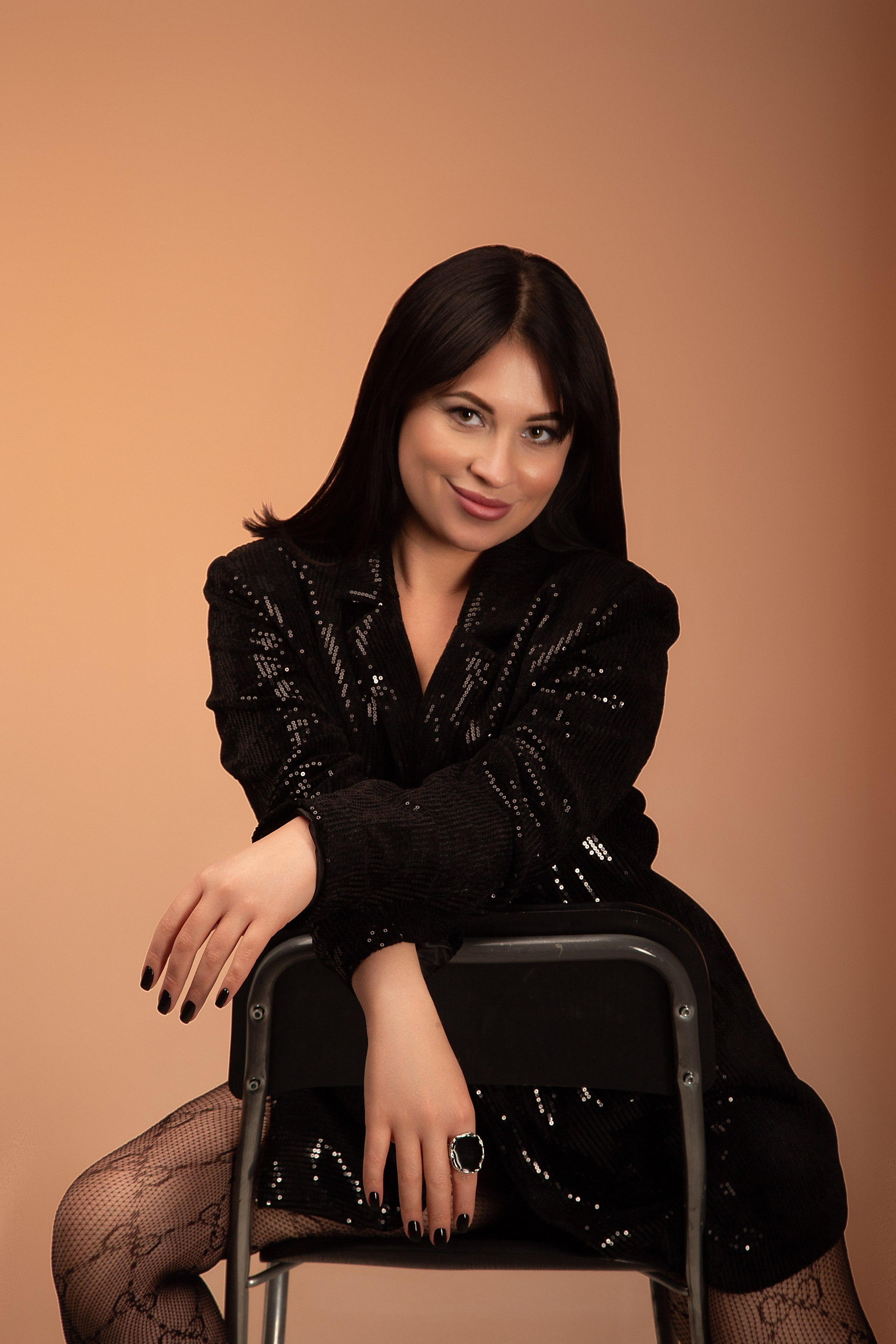 Студийная съемка на циклораме. Фотограф в стиле Vogue в Орле