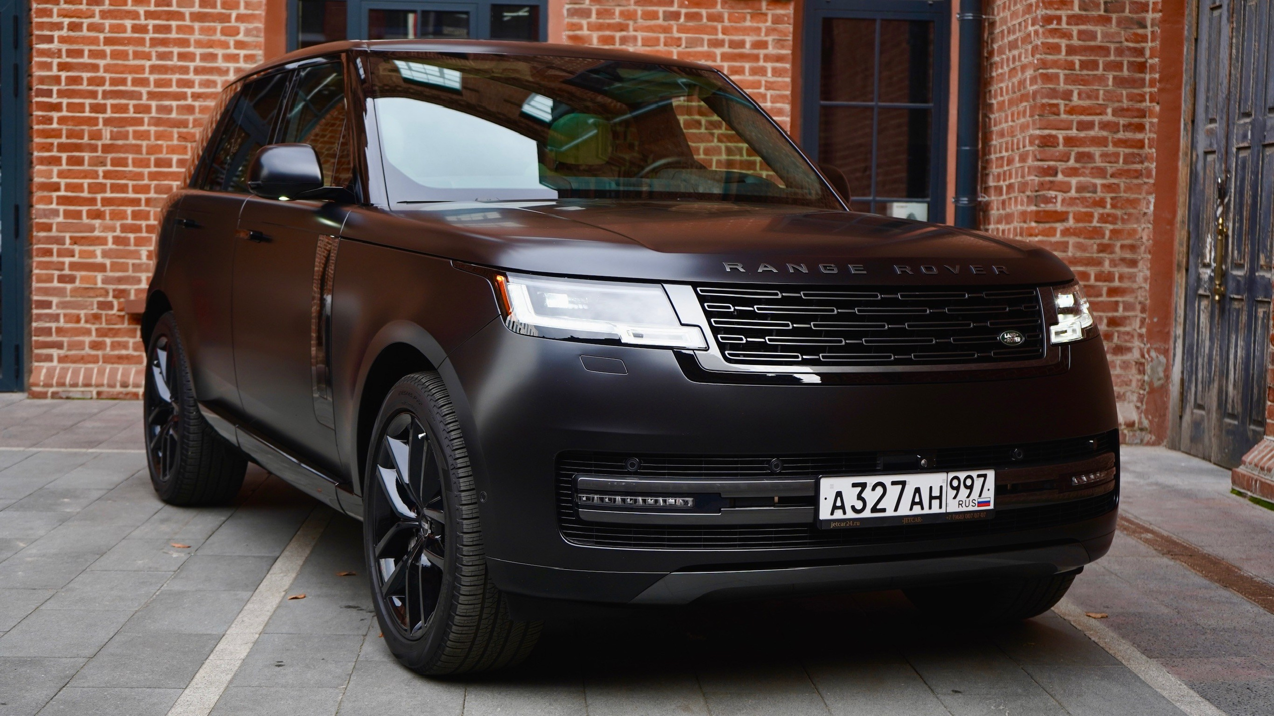 Range Rover. Никита Смирнов — фотограф в Москве | SMIRNOW MEDIA